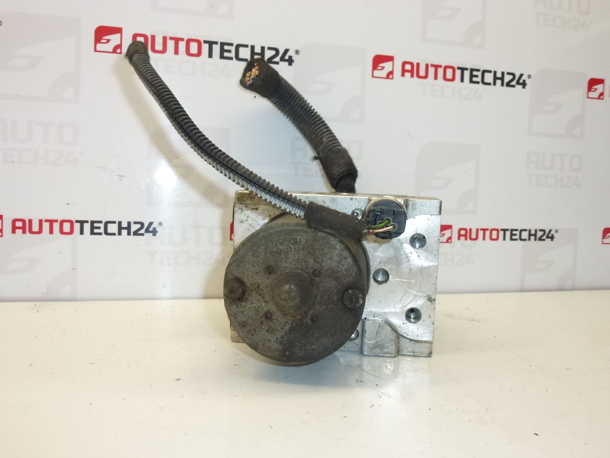 ABS/ESP Управляващ Модул Bosch Peugeot 307 9648435380 0265950084 4541T1 - Image 2