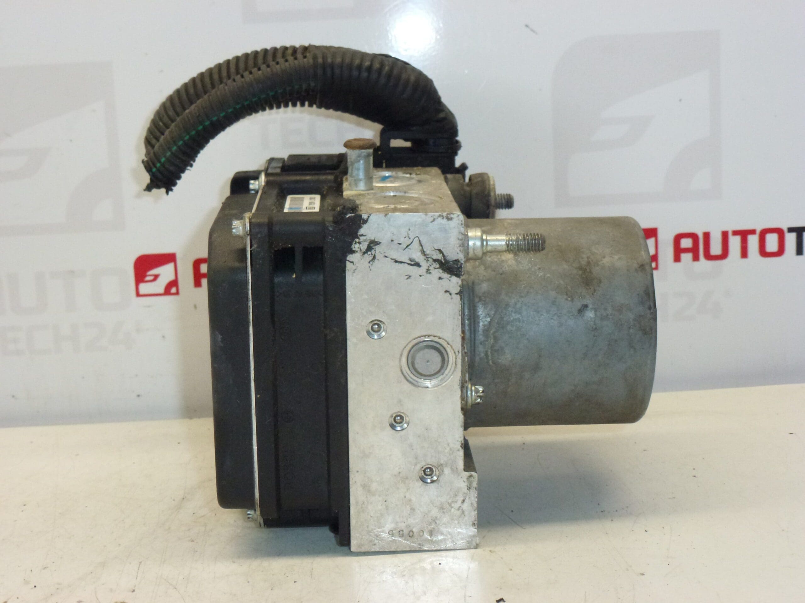 Модул ABS/ESP Bosch за Peugeot 307 9660535780 0265950374 4541J3 - Image 2