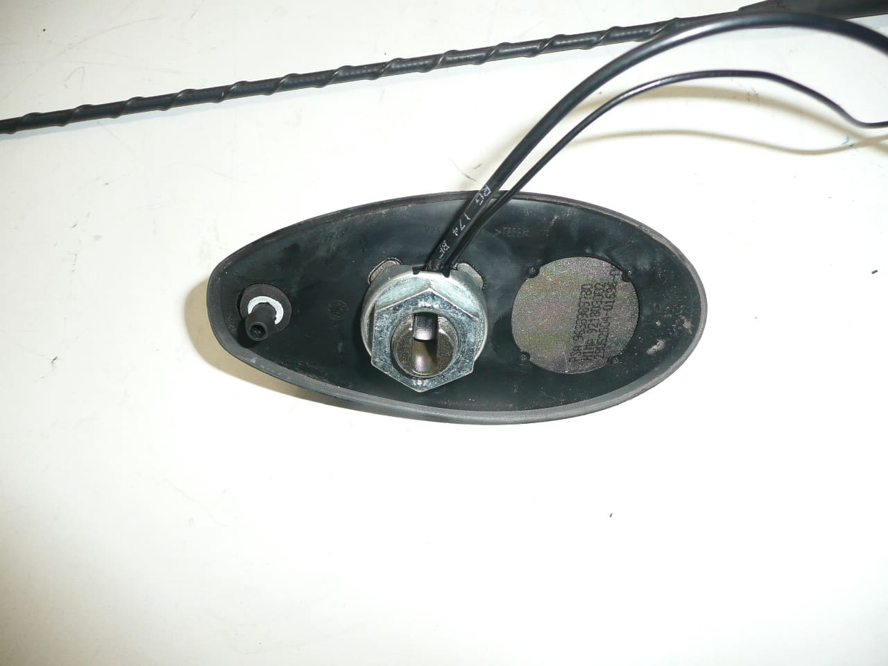 Антена Citroën C5 седан 01-04 9638989780 6561H1 - Image 2