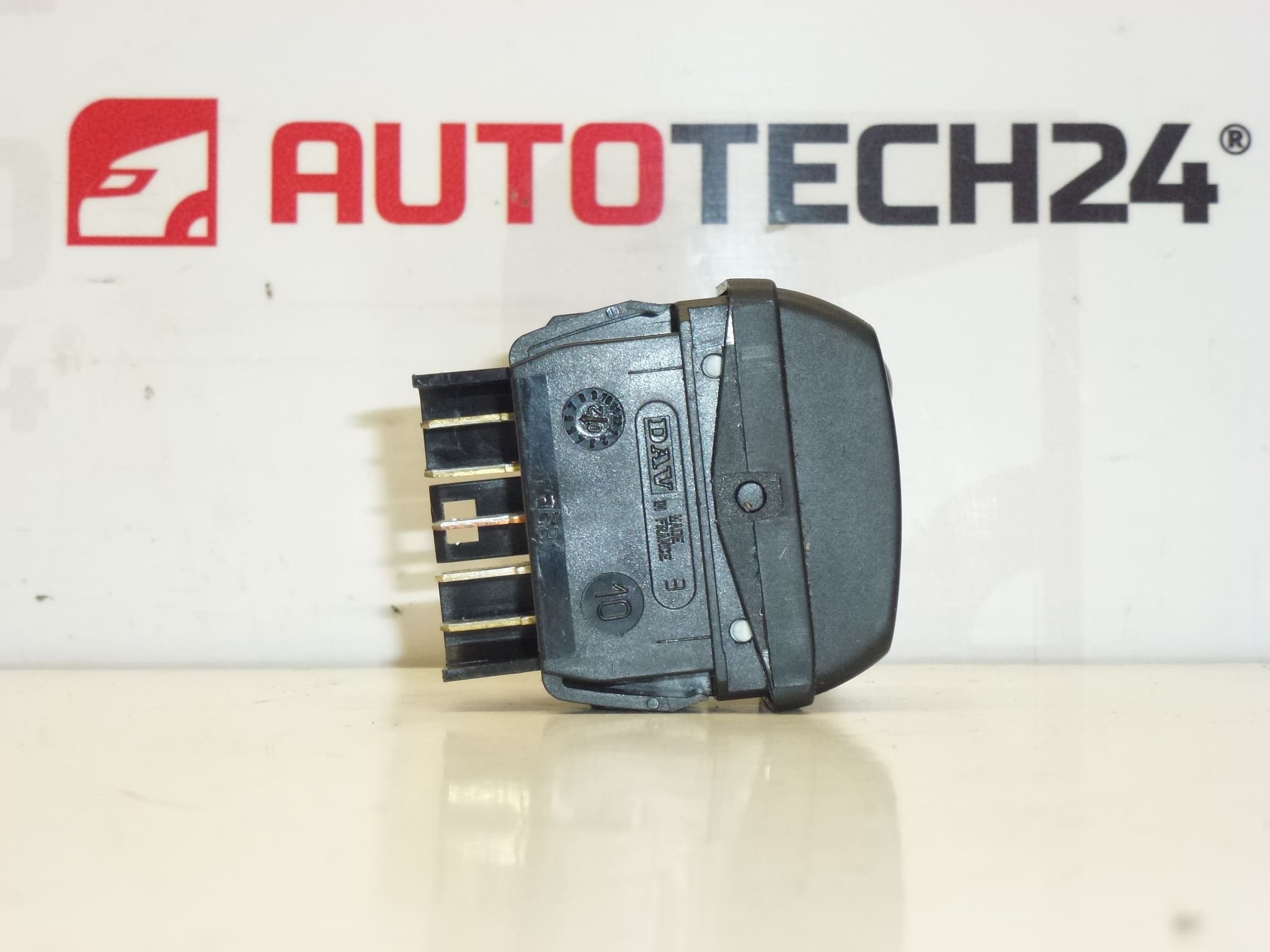 Превключвател за ел. стъкла Citroën Xsara Picasso 6552TA - Image 2