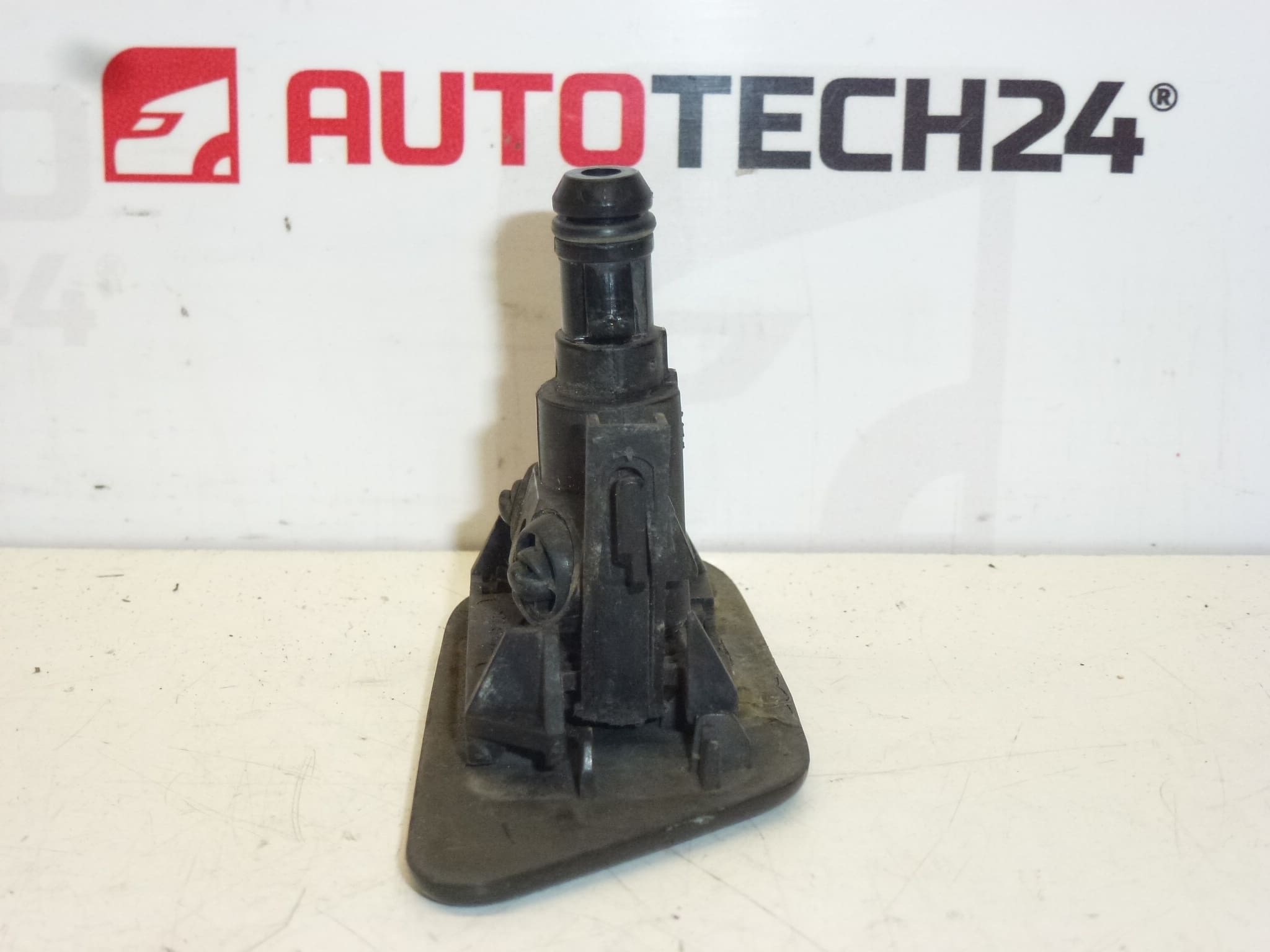 Дюза за чистачка с капак ляв фар Citroën C8 6438K3 6438K7 - Image 2