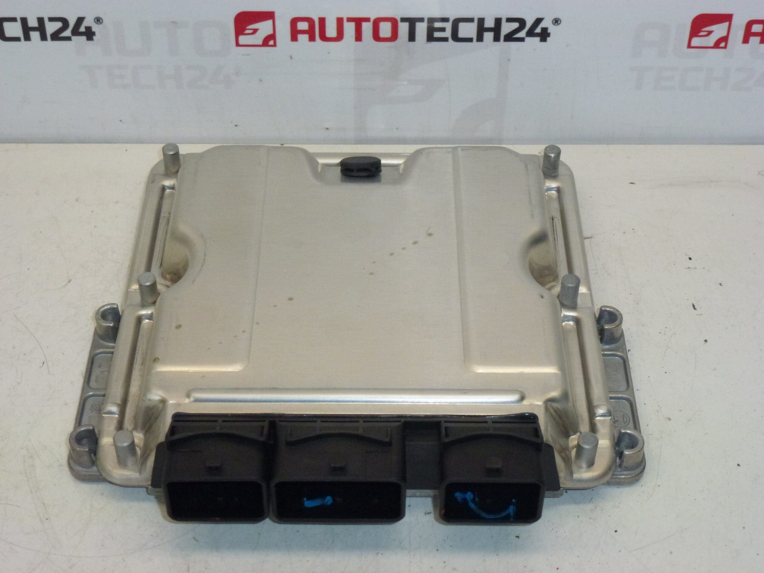 ECU Bosch EDC15C2 0281011394 9652184480 1940F1 - Image 2