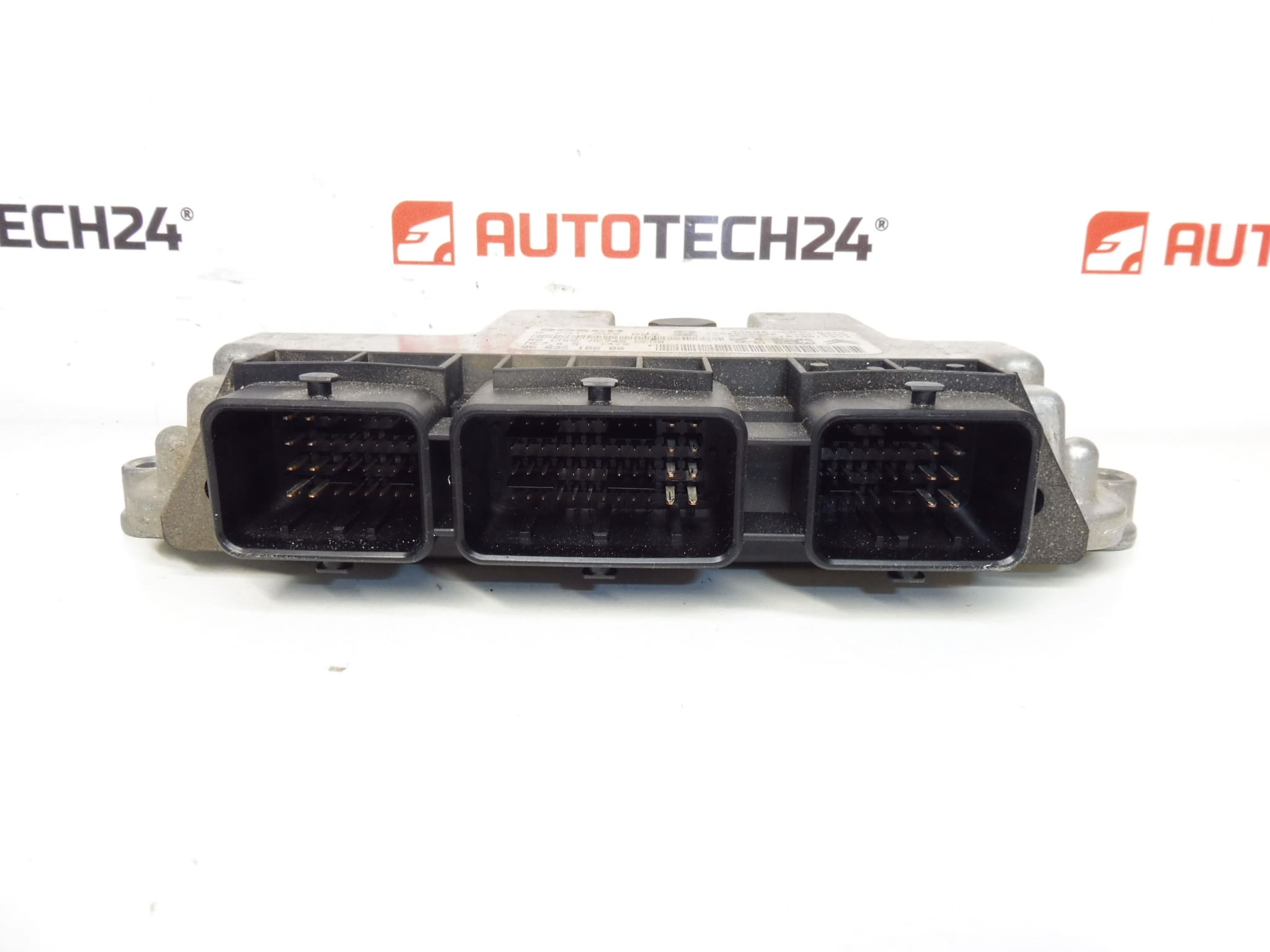 ECU Bosch ME7.4.5 0261208908 9663518680 1940TK - Image 2