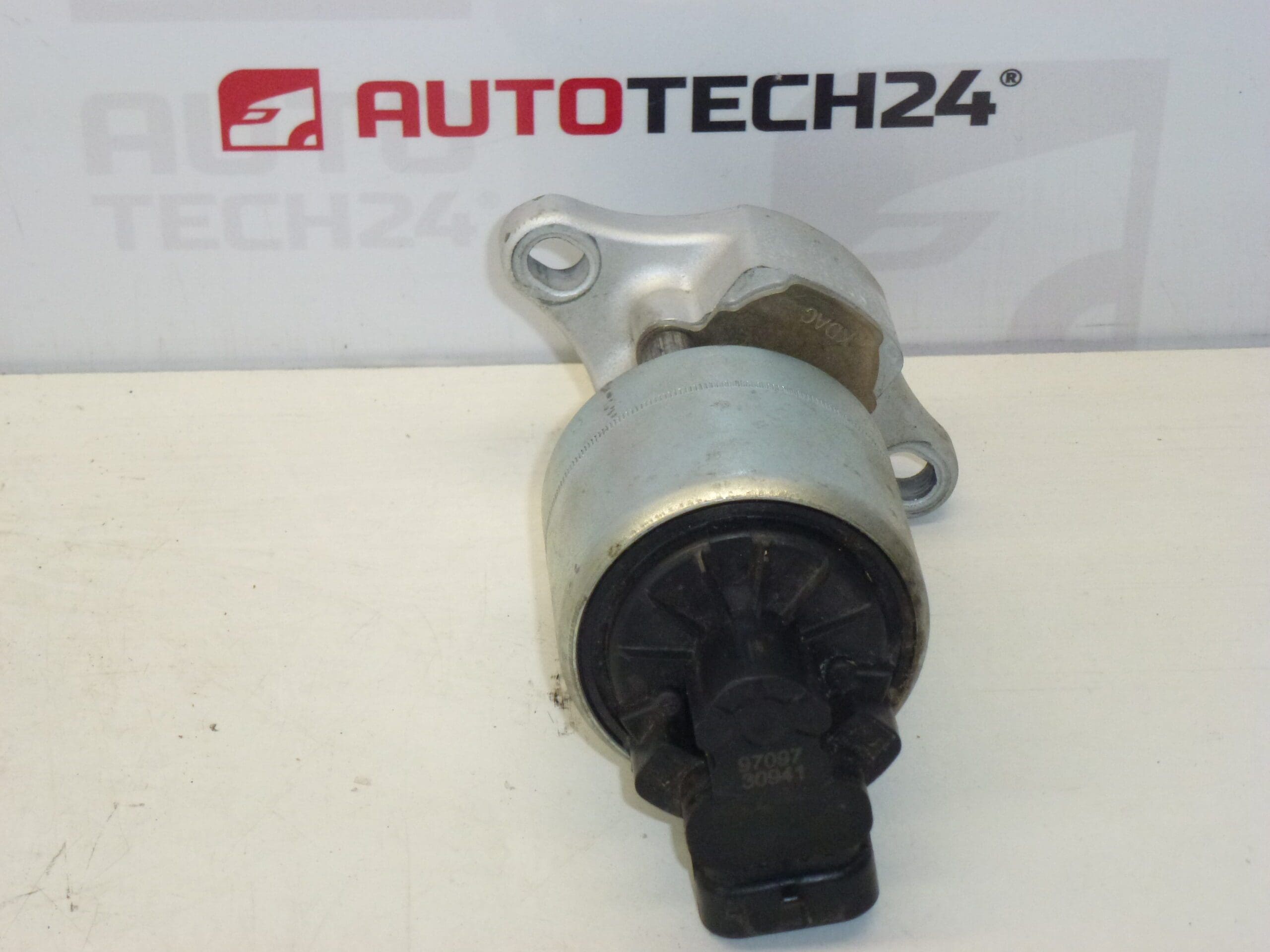 EGR вентил 1.8 16V Citroën Peugeot 1928JF - Image 2
