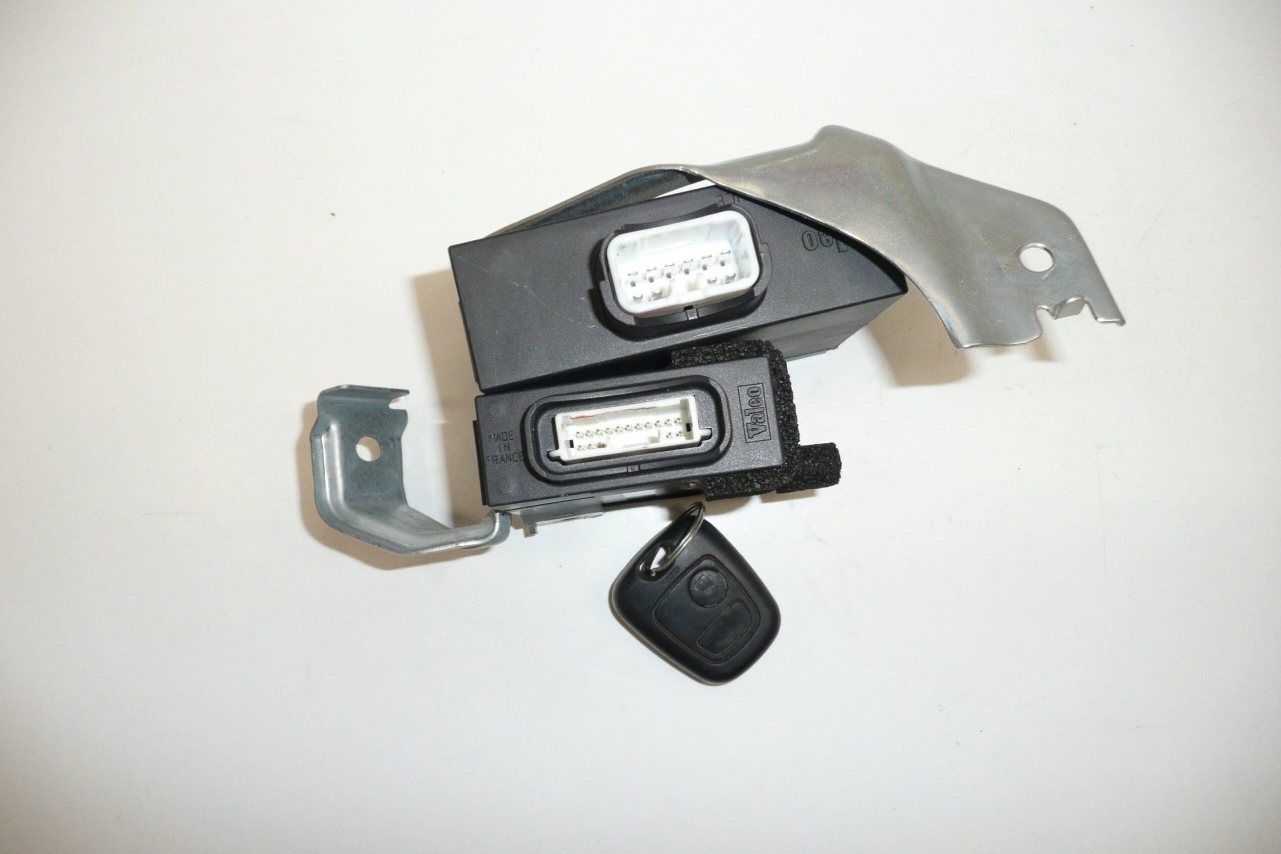 Имобилайзер (IMMO) с дистанционно управление за Citroën C1 и Peugeot 107 - 6580V7 / 6545PR / 6252P3 - Image 2