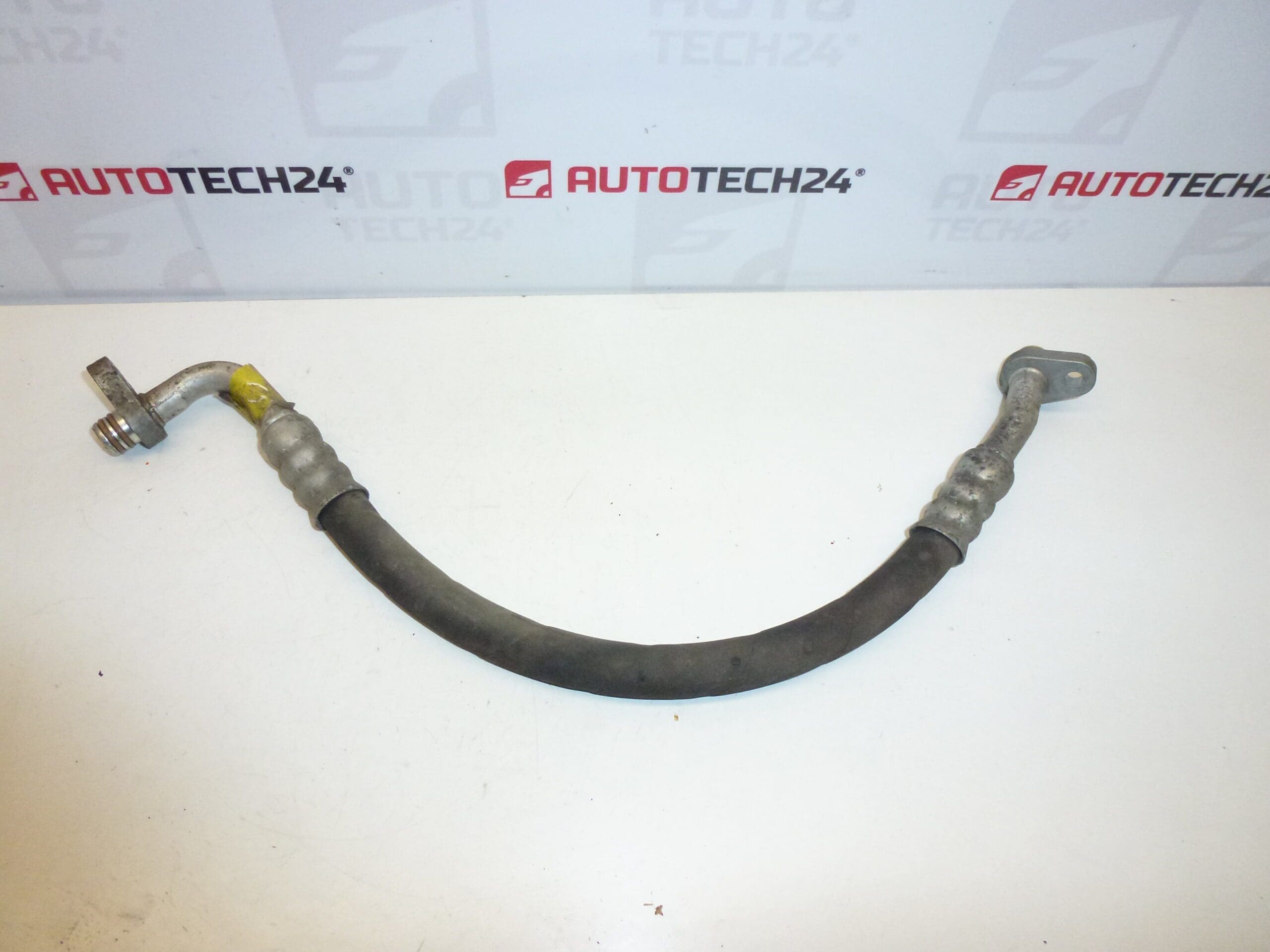 Климатична тръба Citroën C4 Peugeot 307 1.6 16V 6460CG