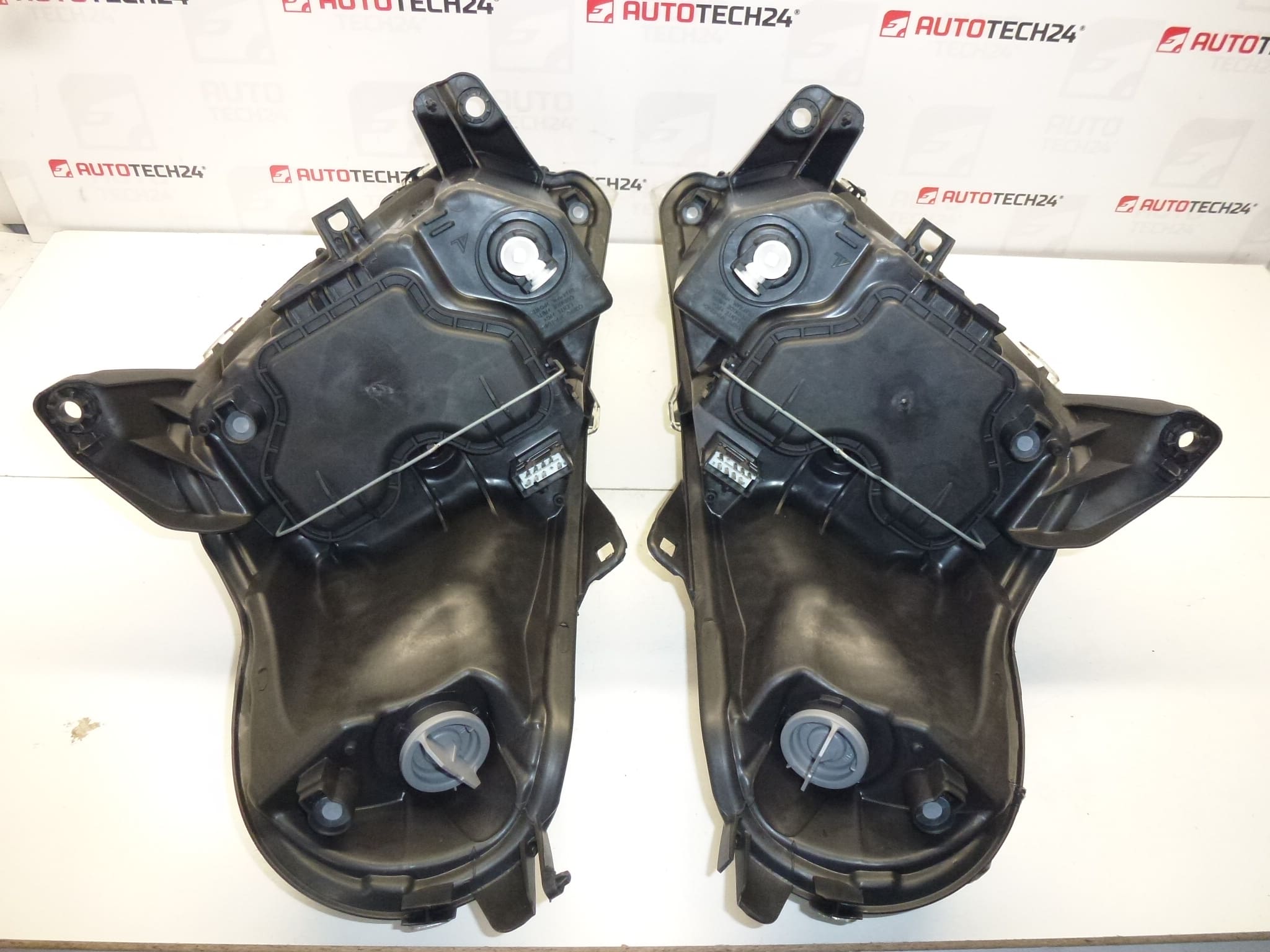 Предни светлини - комплект Citroën C3 PLURIEL 6204ZL 6204ZN 6208K8 6206K8 - Image 2