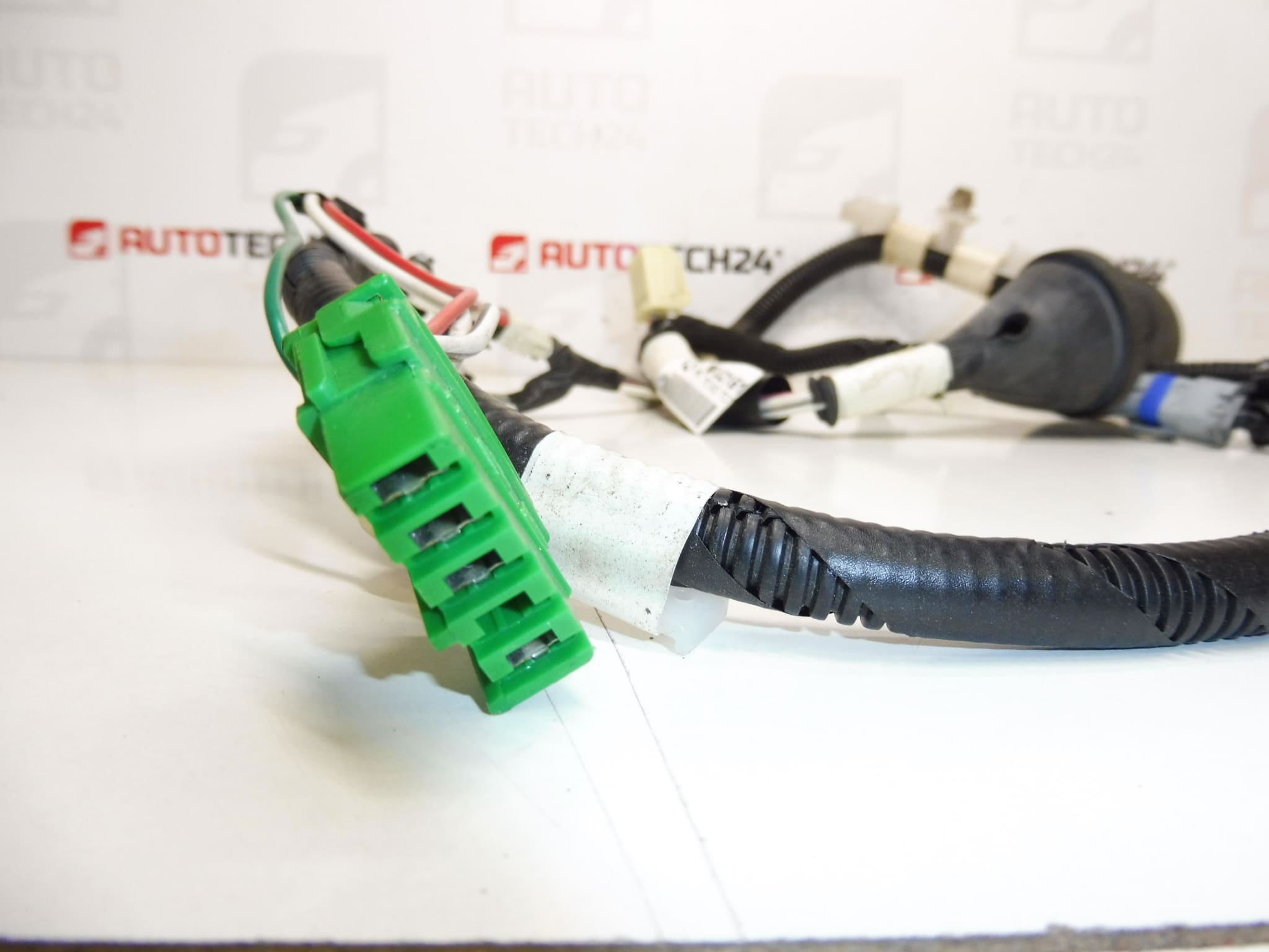 Кабелов сноп за дясна врата Citroën Peugeot 6559P1 821510H030H - Image 2