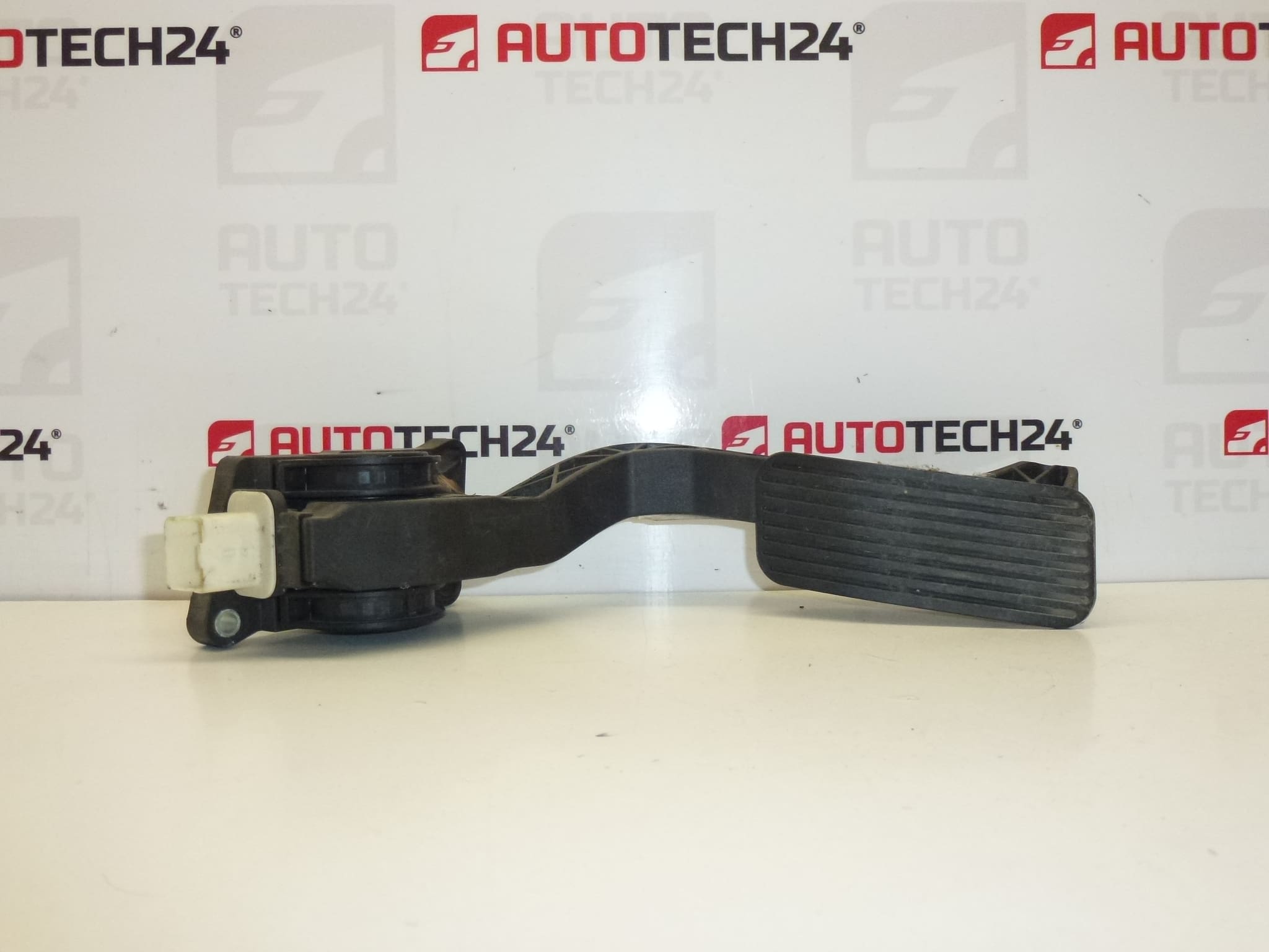 Педал за газ Citroën Xsara Bosch 0280752243 9643473180 1601L4