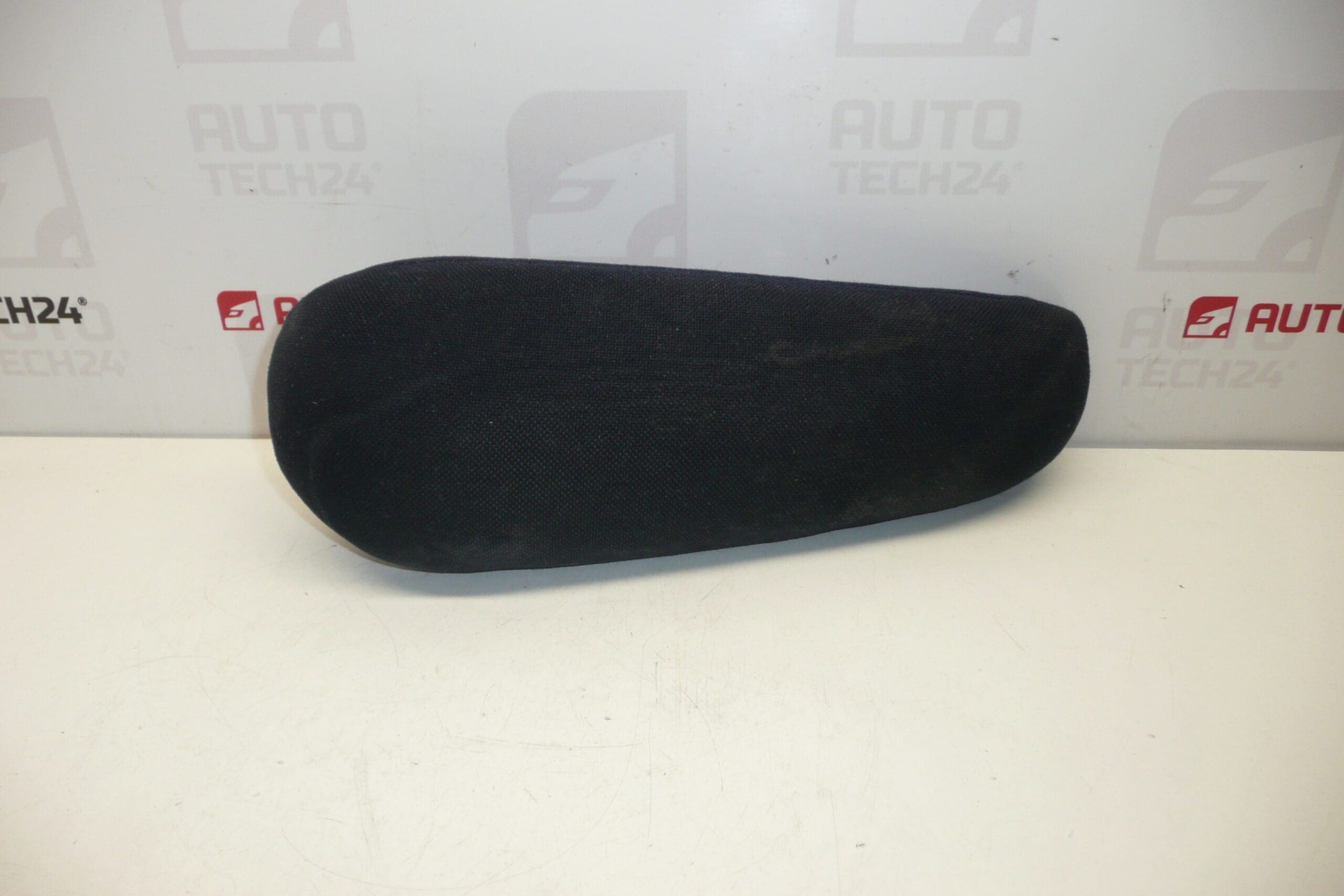 Подлакътник Citroën Peugeot ляв 8830G5