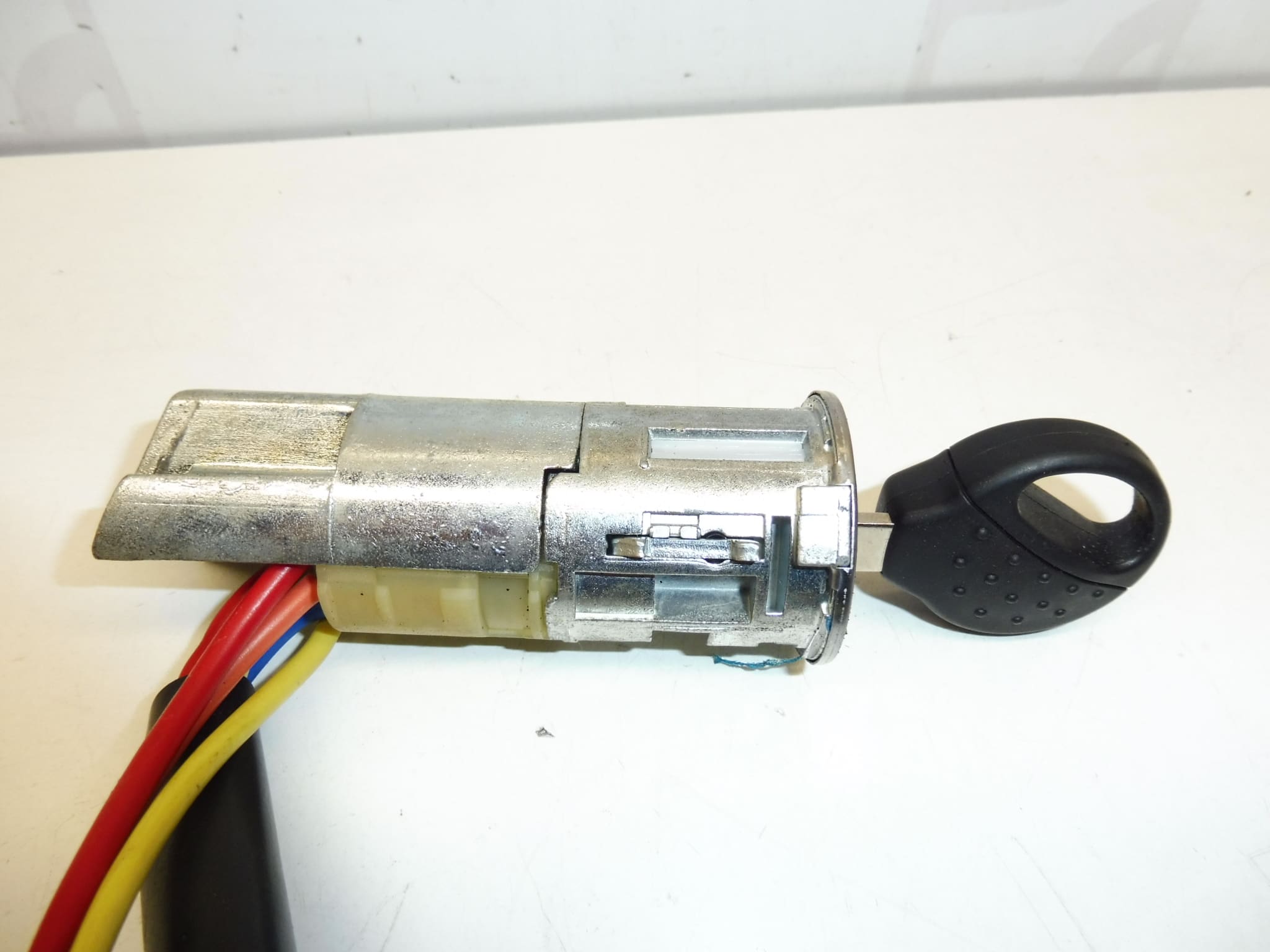 Ключалка за запалване с 1 ключ за Peugeot 206 4162P0 - Image 2