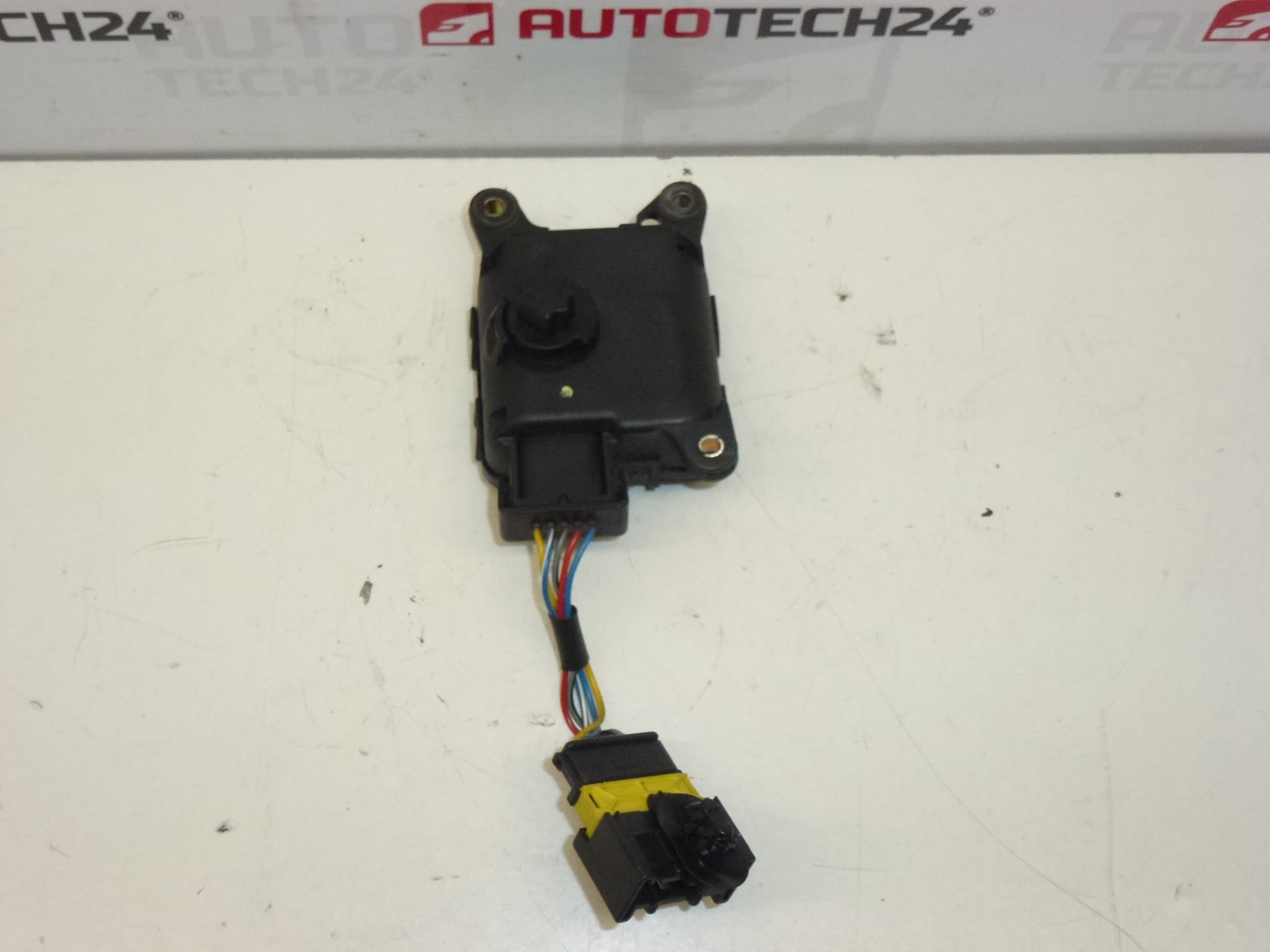 Сервомотор Bosch Citroën Peugeot 0132801160 6447ER - Image 2