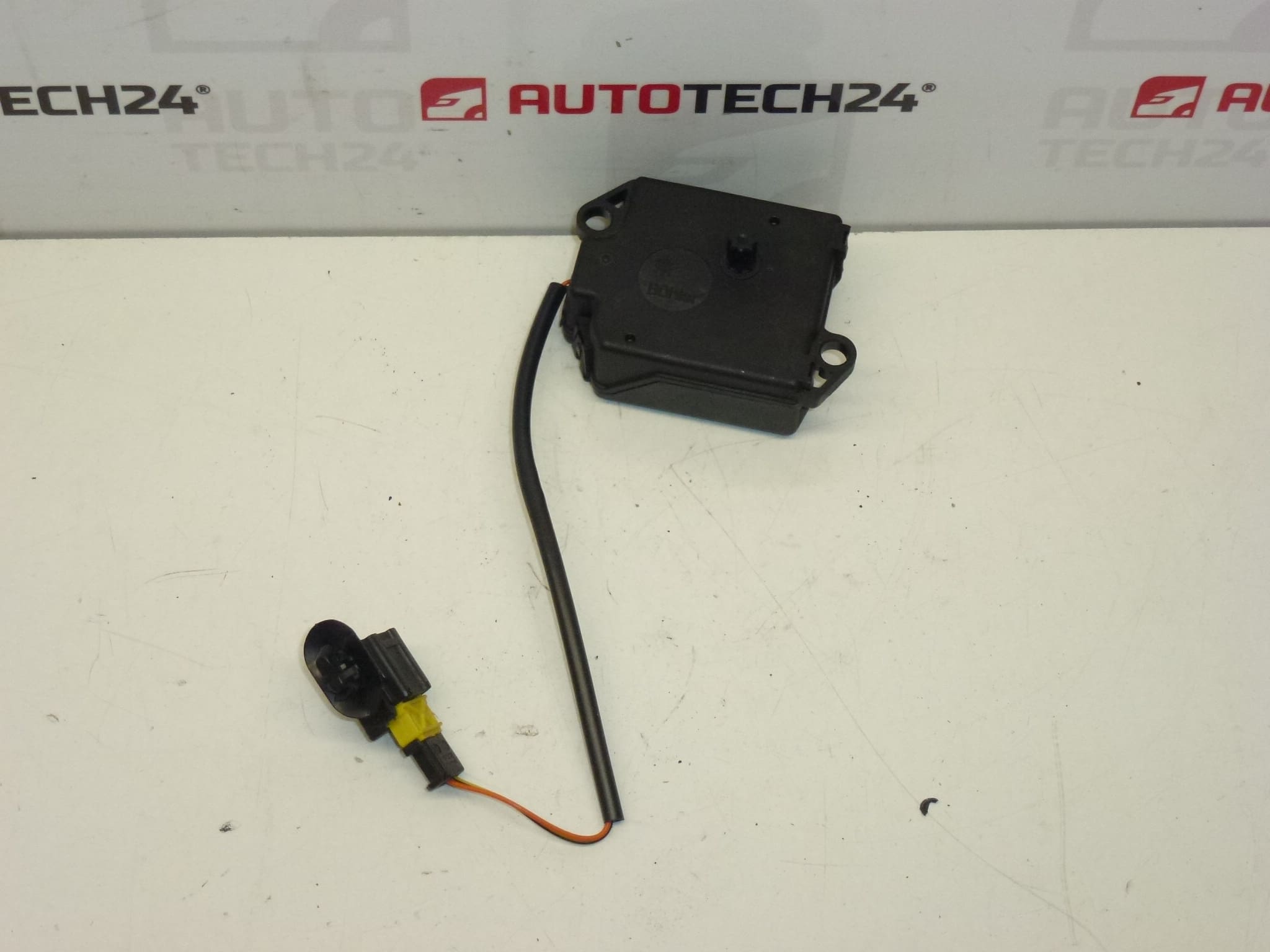 Серво Valeo Citroën Peugeot 16107210006 6447CF - Image 2