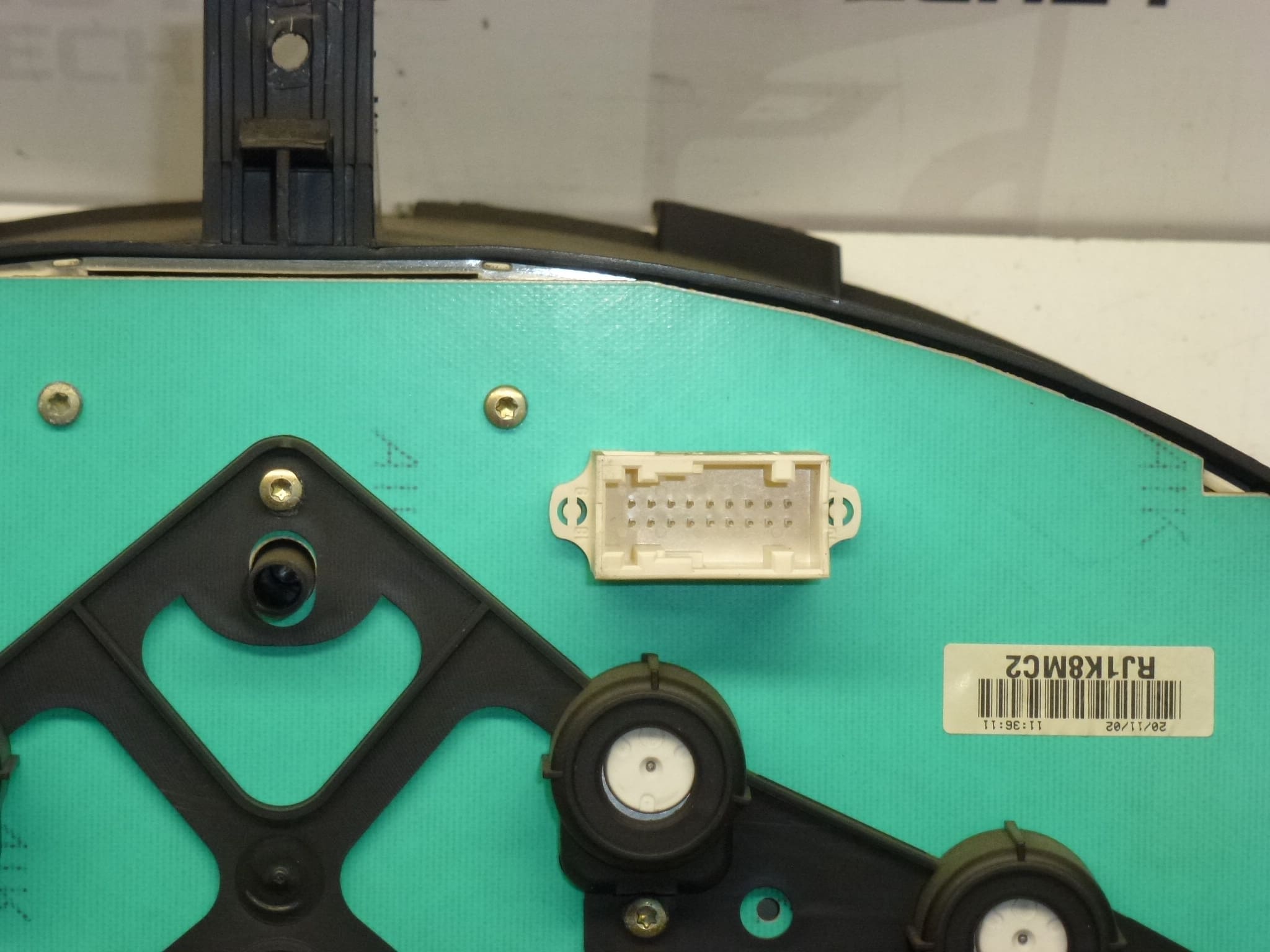 Тахометър 205 000 км Peugeot 206 9648836580 6104TZ 6106LJ - Image 2