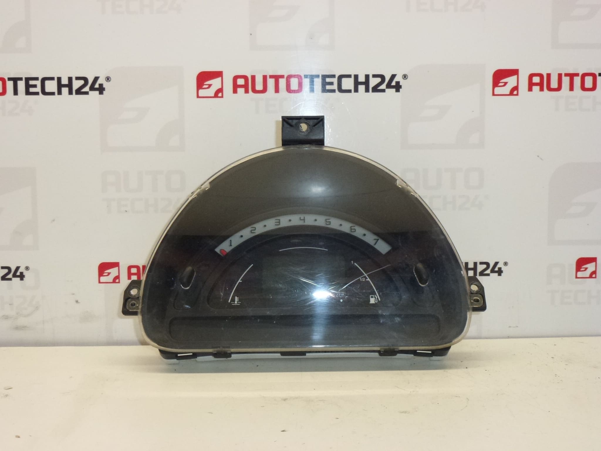 Скоростомер Citroën C2 C3 sensodrive 146000 км 9650735580 6104ZJ