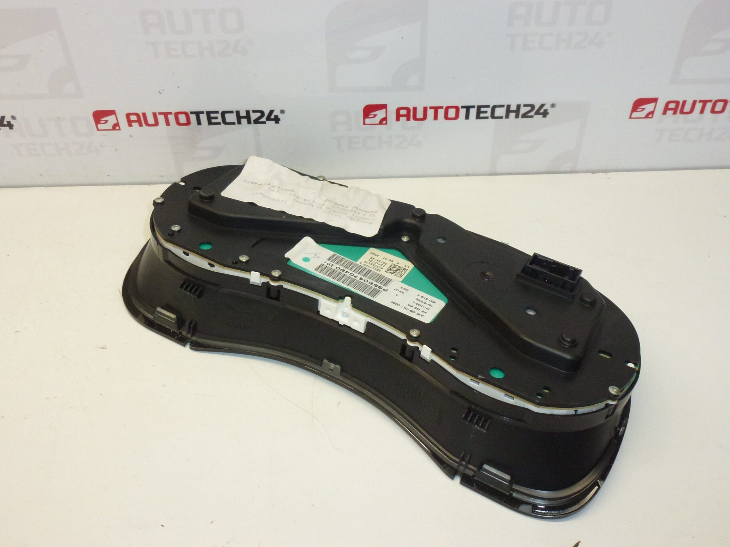 Тахометър Peugeot 307 с пробег 129000 км 9660470480 6103L5 - Image 2