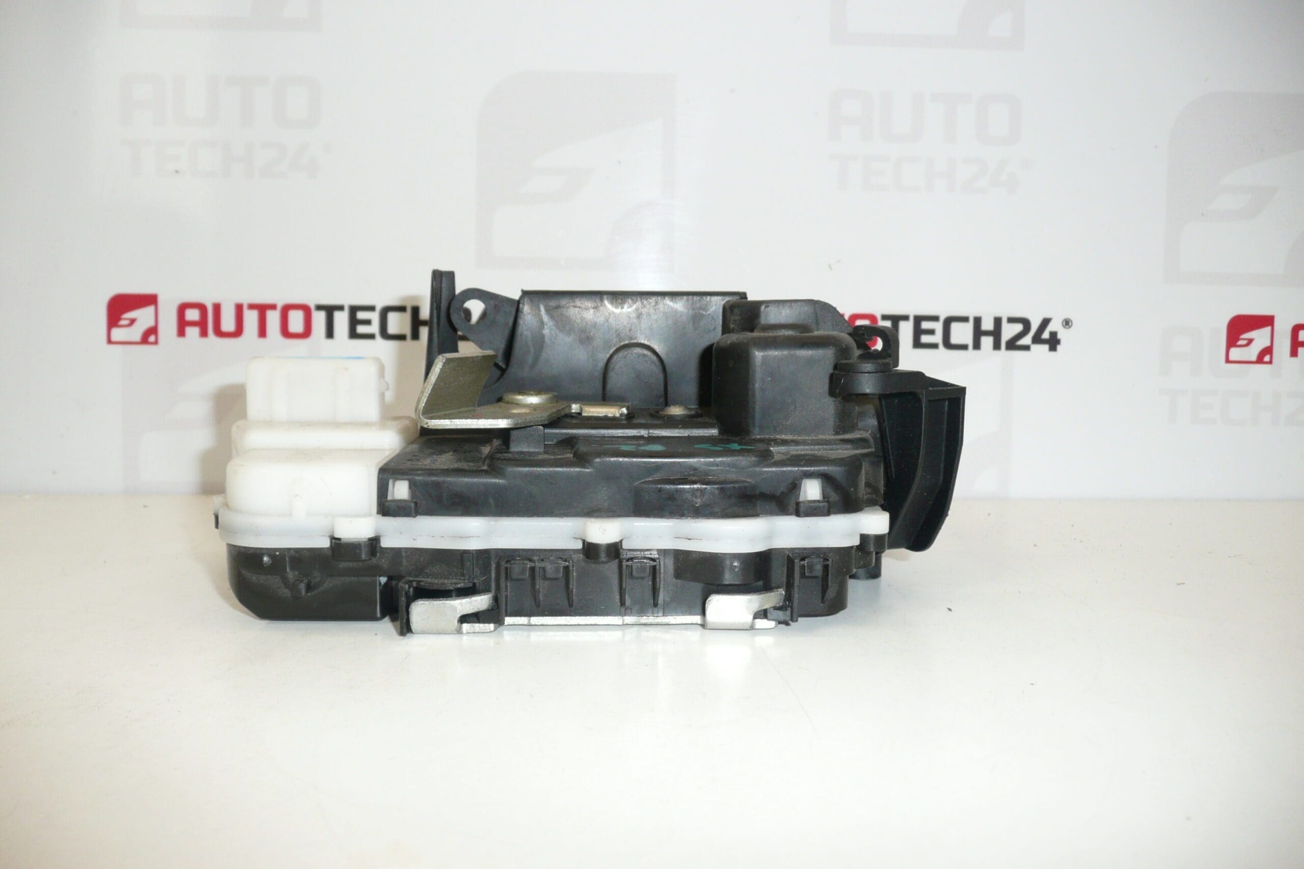 Затварач на десния заден прозорец Citroën Xsara 913884 - Image 2