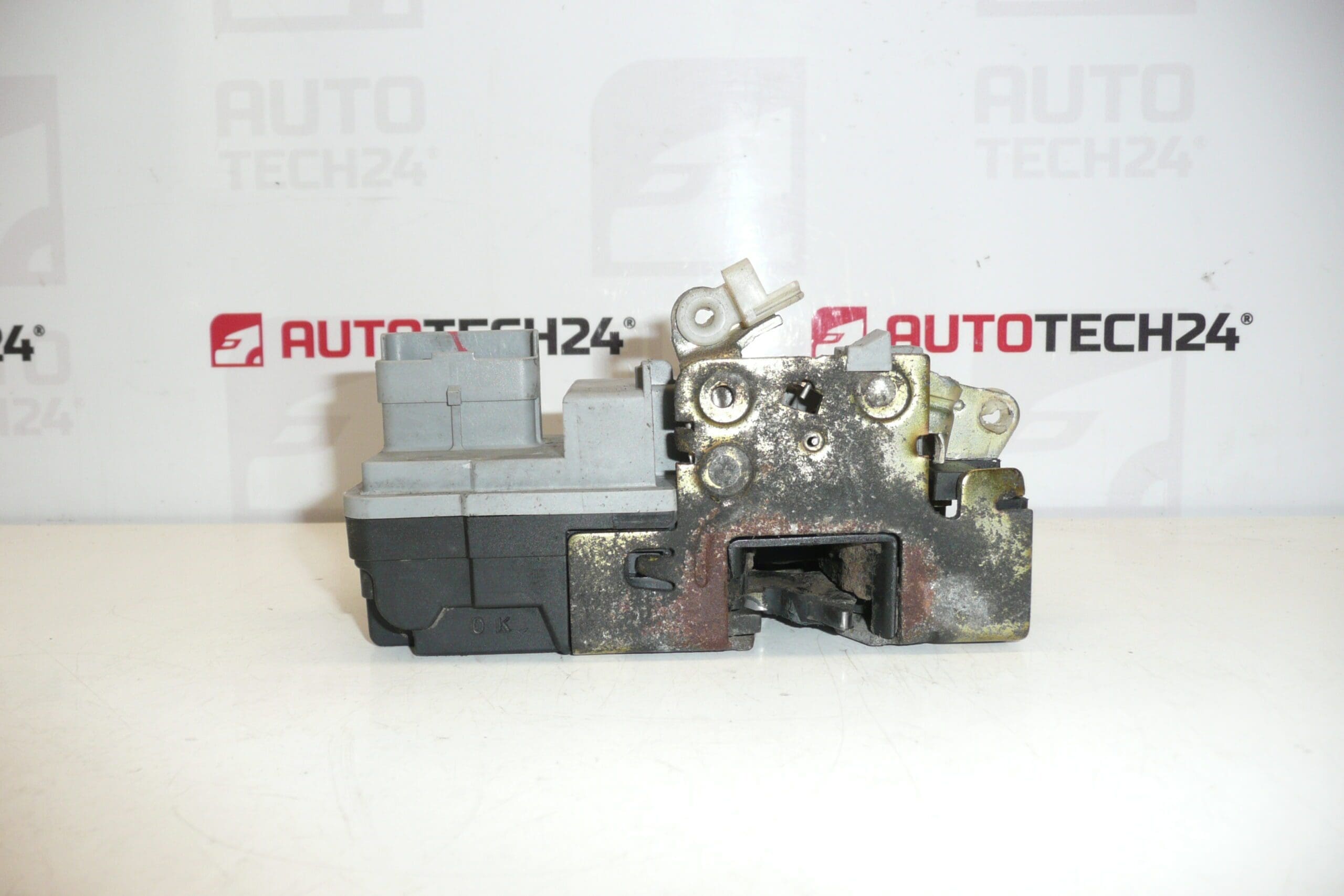 Електрическа ключалка за лявата предна врата Citroën Berlingo 9135H6 - Image 2