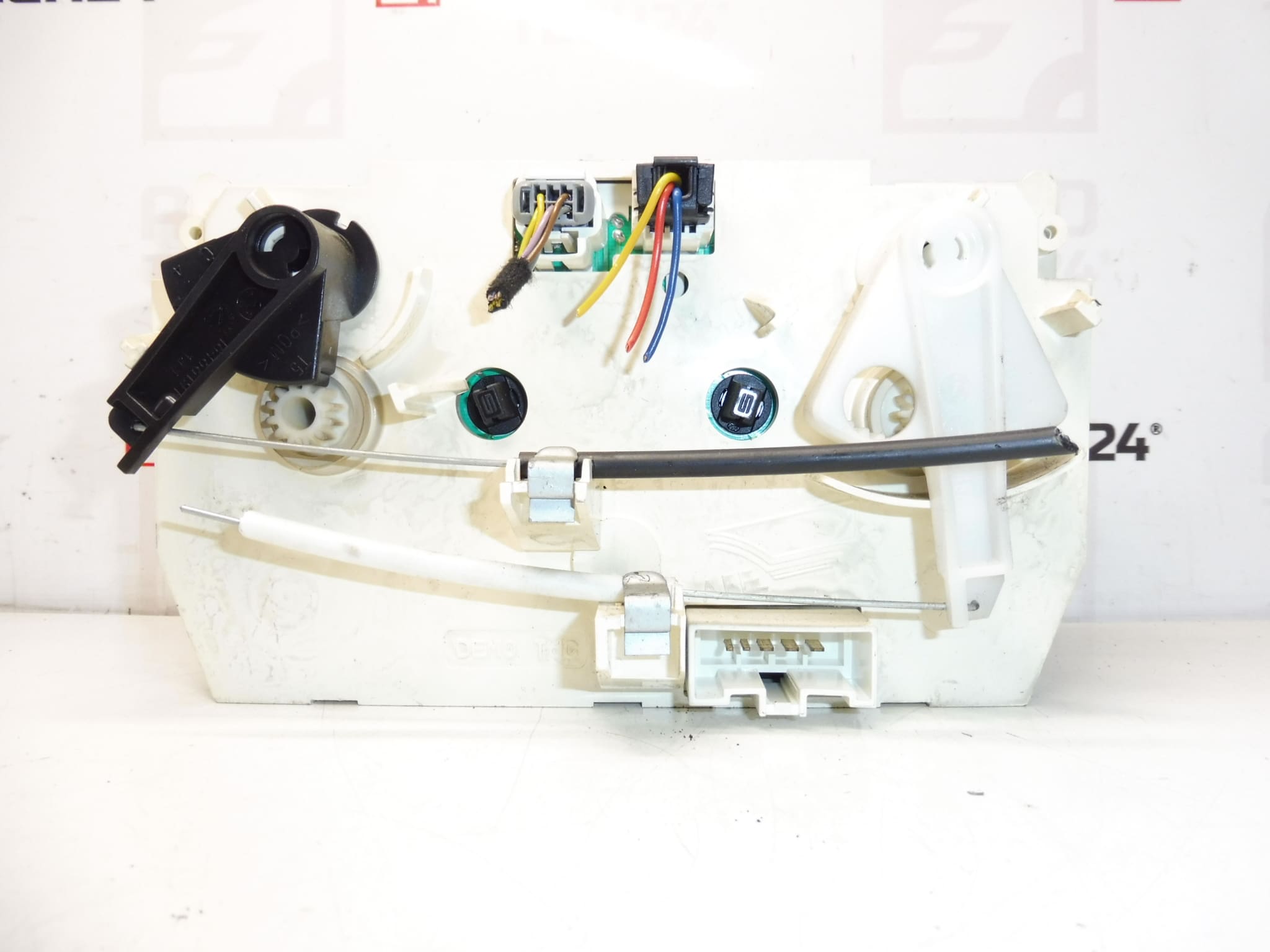 Ръкохватка на отоплението Peugeot 307 1848819139 142140000 T5CHESS 6451JN - Image 2