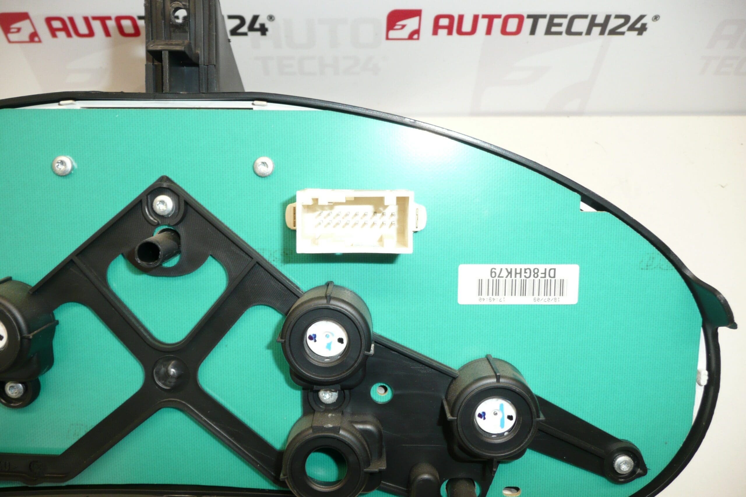 Скоростомер Citroën Peugeot пробег 144000 км 9662745180 6105V8