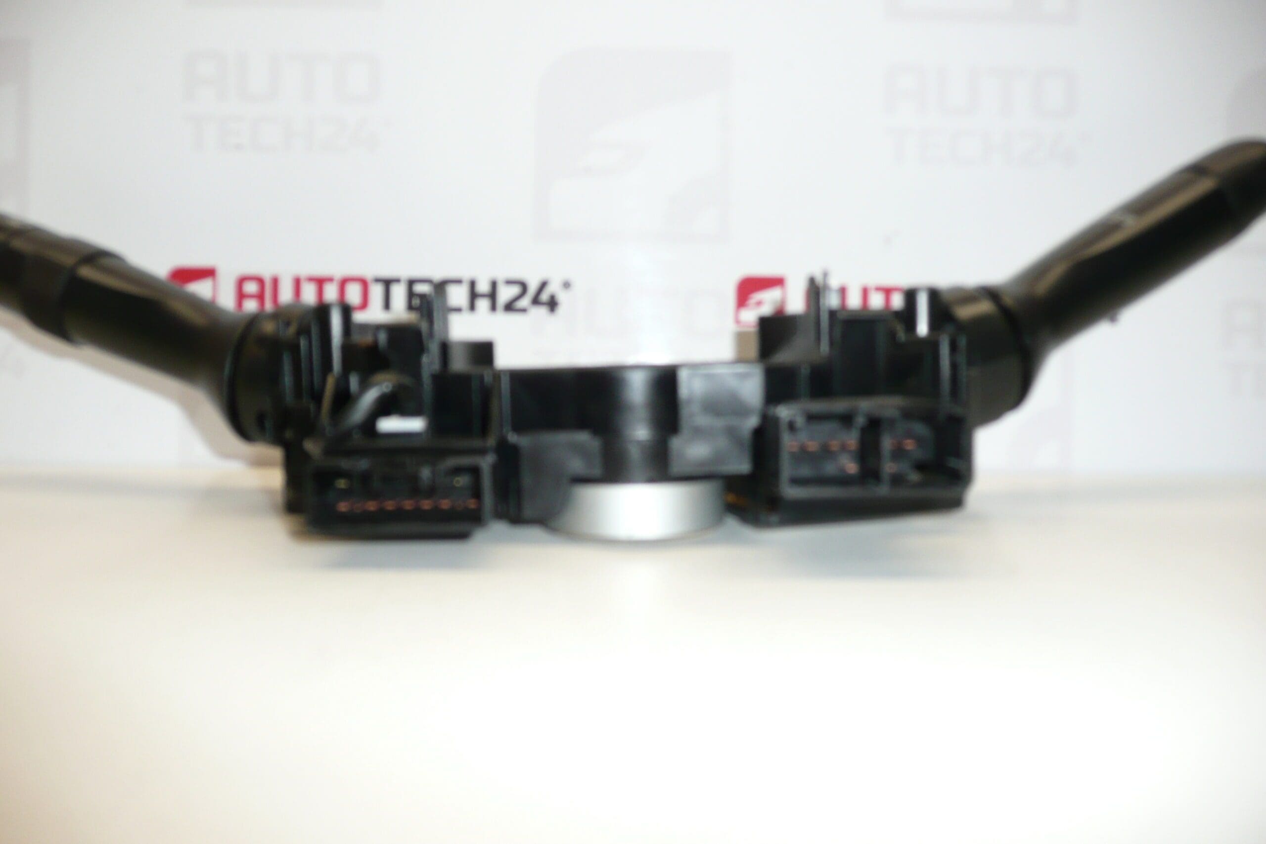 Управление на волана Citroën C1 Peugeot 107 6239SA 6253A0