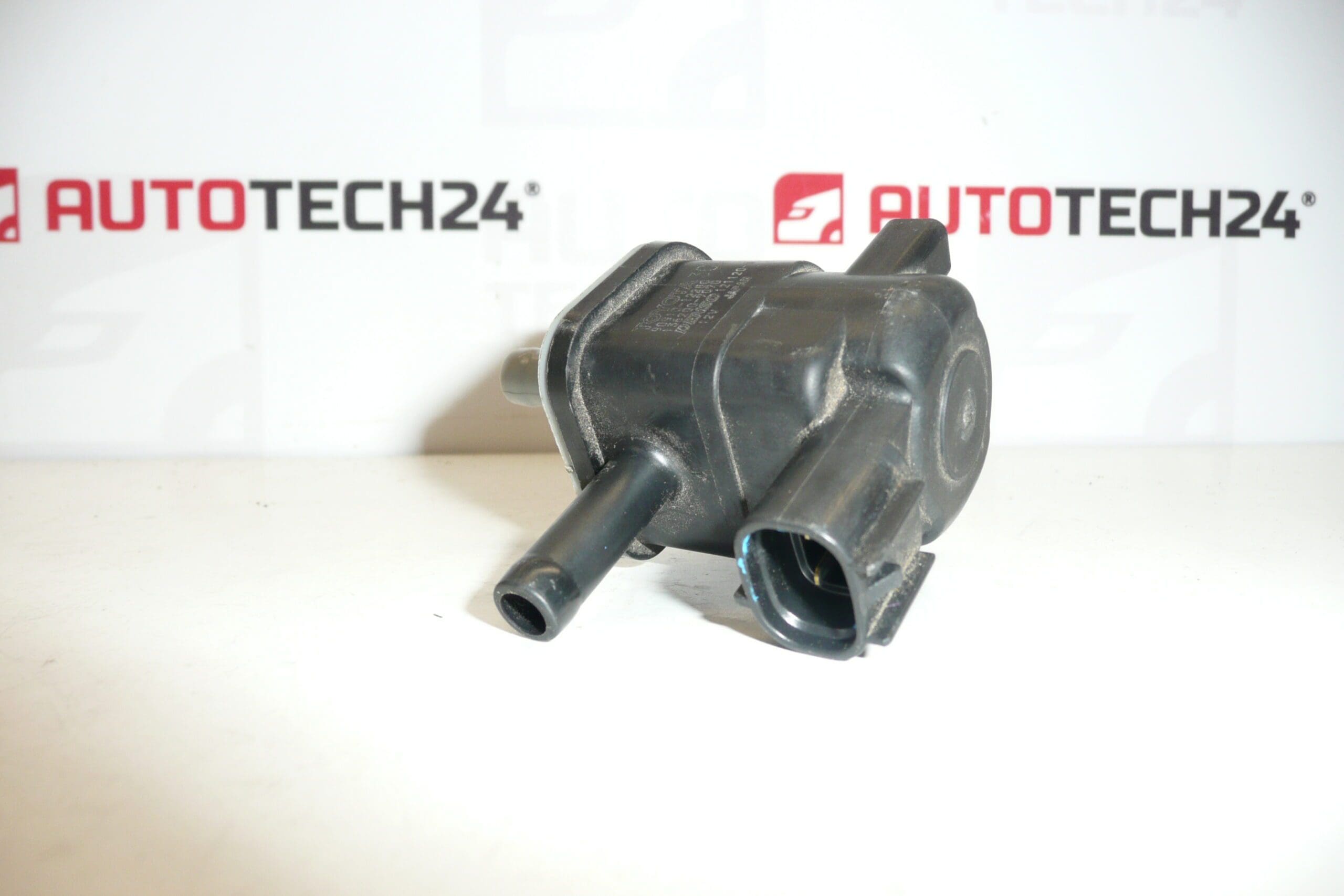 Вентилатор Citroën C1 90910-12280 1609932280