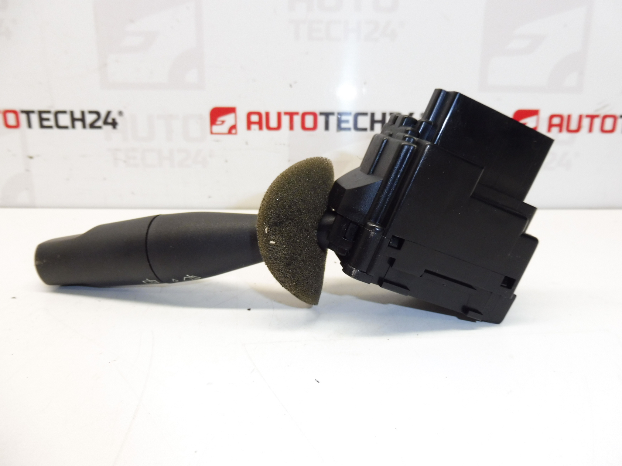 Управление на чистачките и шайбите Jaeger Citroën Peugeot 96049597ZL 6239G6