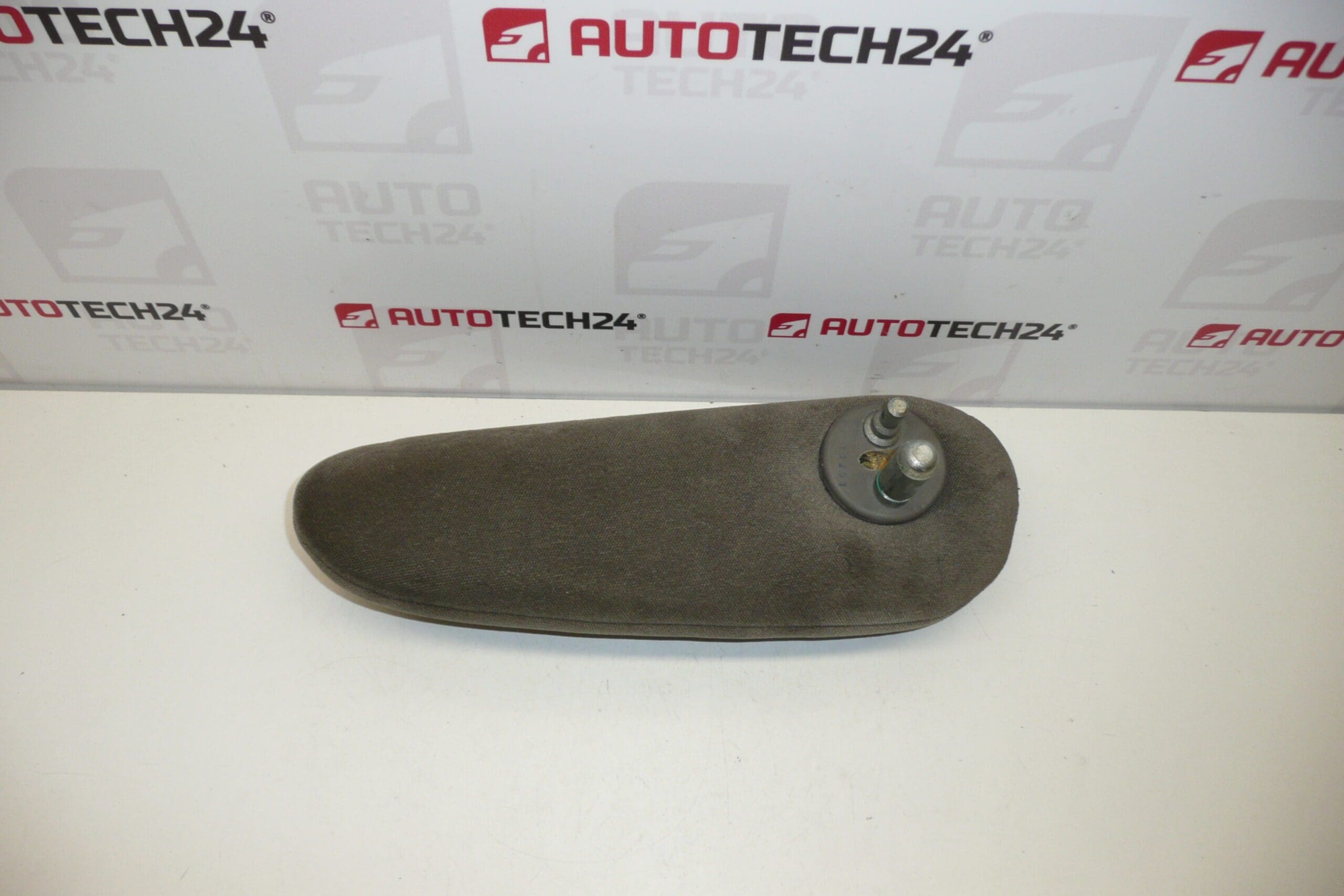 Подлакътник Citroën Peugeot 8830Q4