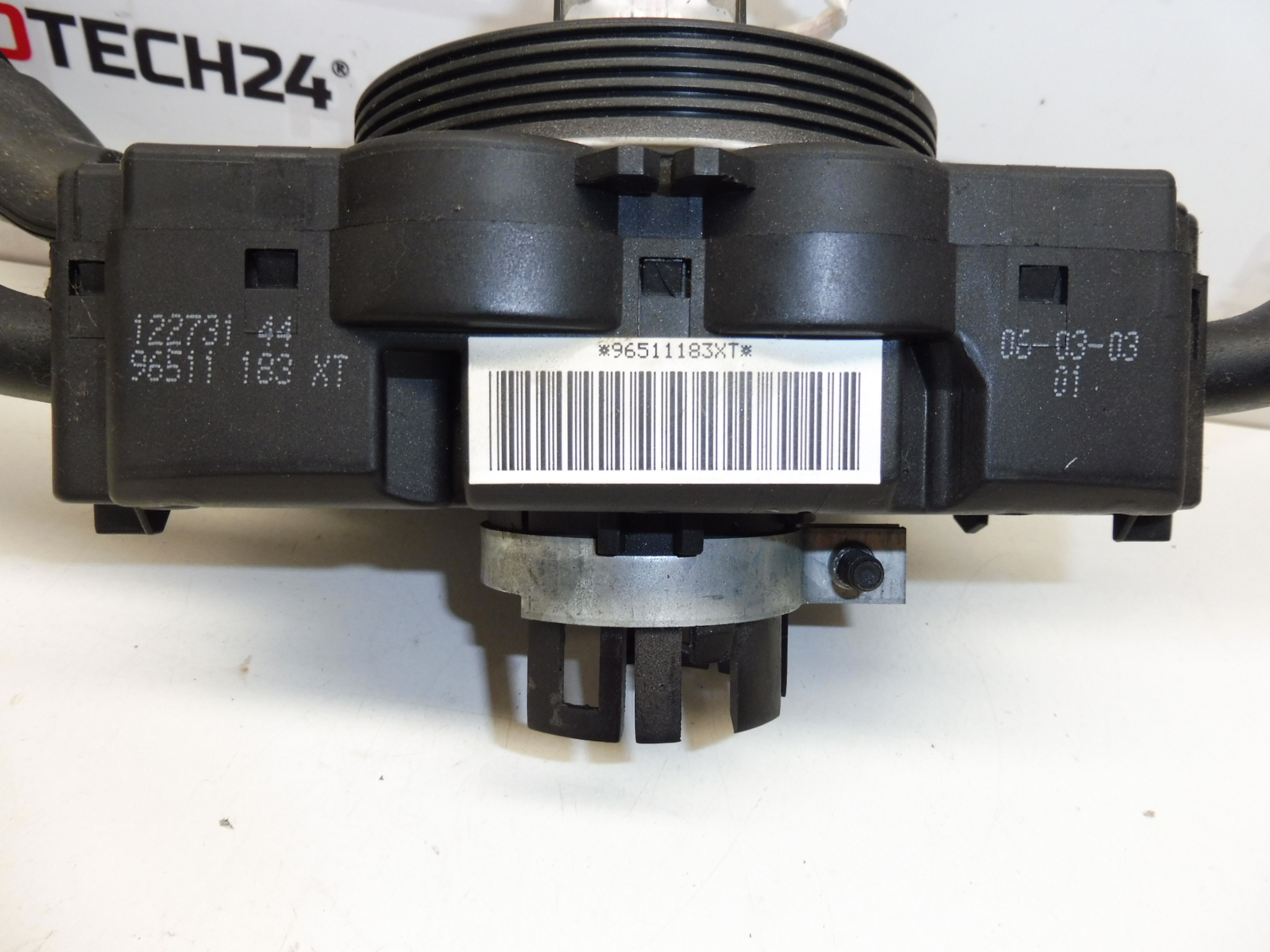 Лост за управление Citroën Peugeot 96511183XT