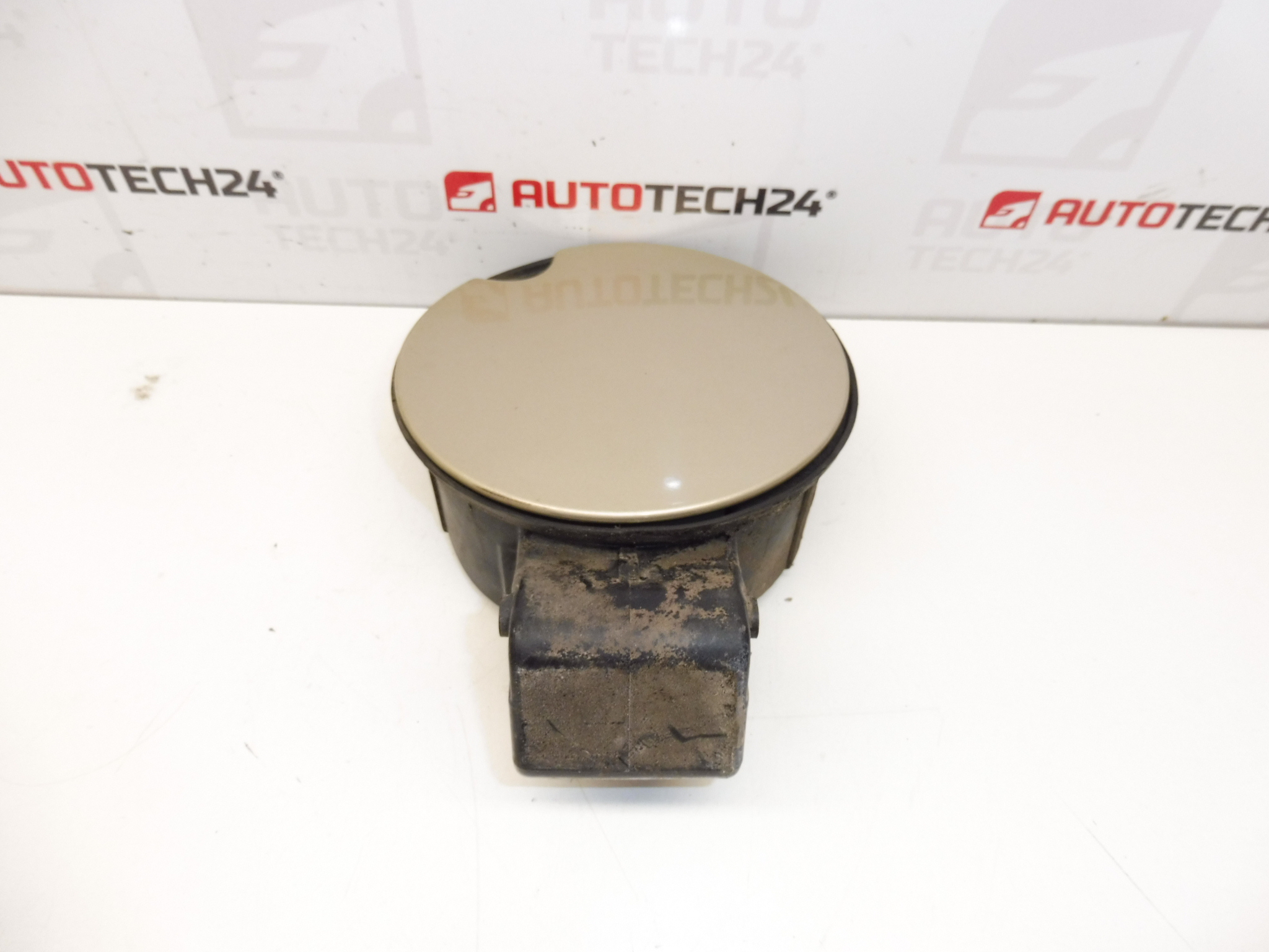 Капачка за резервоар Citroën C4 5 врати 9650573477 1517C1 KCW