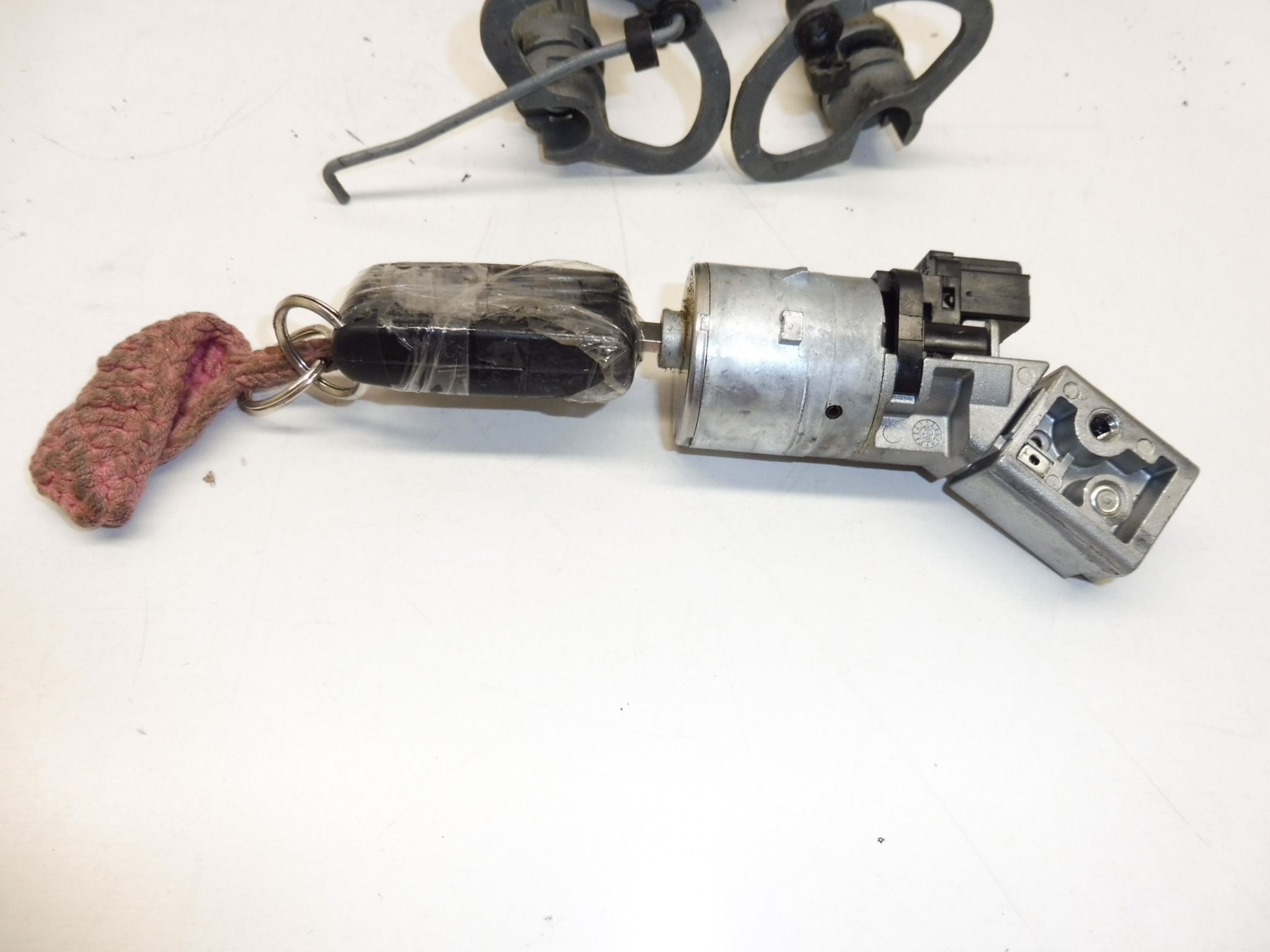 Citroën C8 Peugeot 807 комплект брави + 1 ключ 4162TA 4162KJ