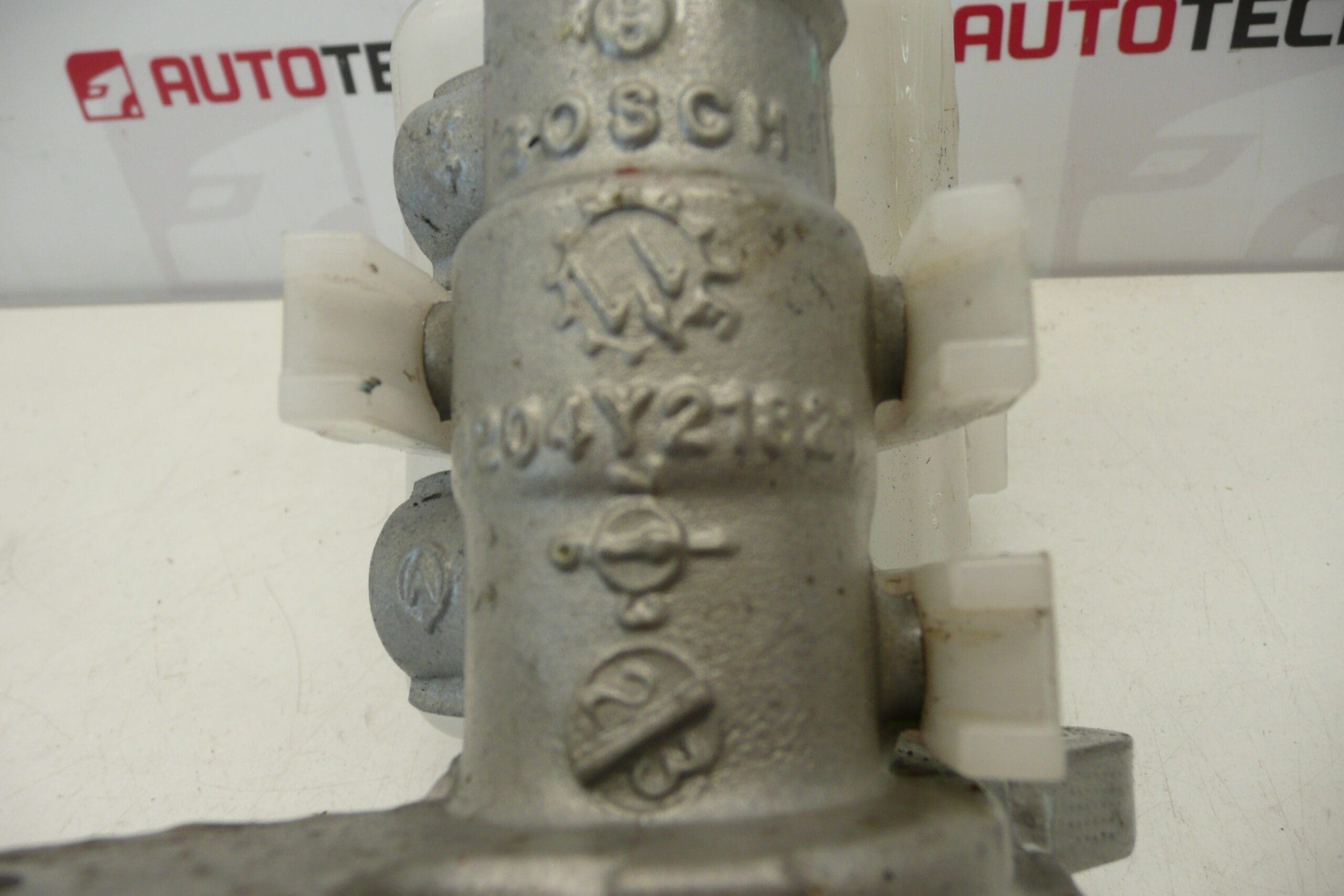 Главен спирачен цилиндър Citroën C1 Peugeot 107 0204Y21821 4601R3