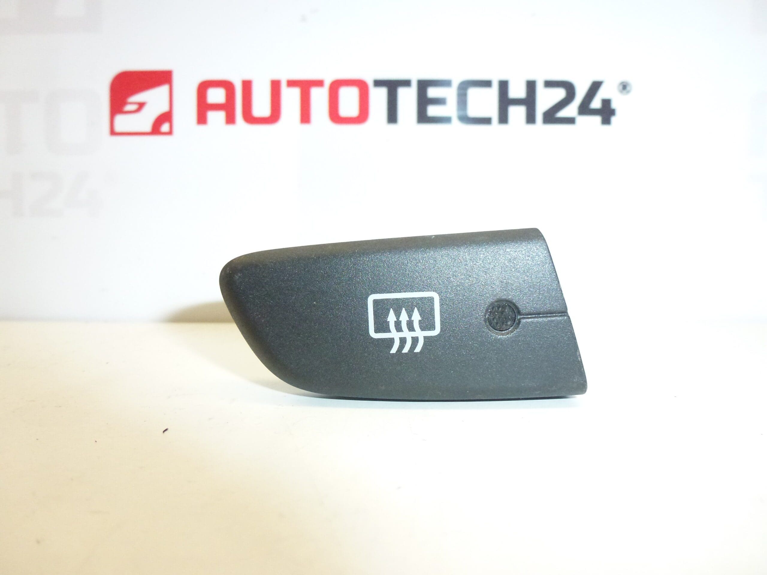 Оригинален Citroën C1 Peugeot 107 84790-0H010 654612