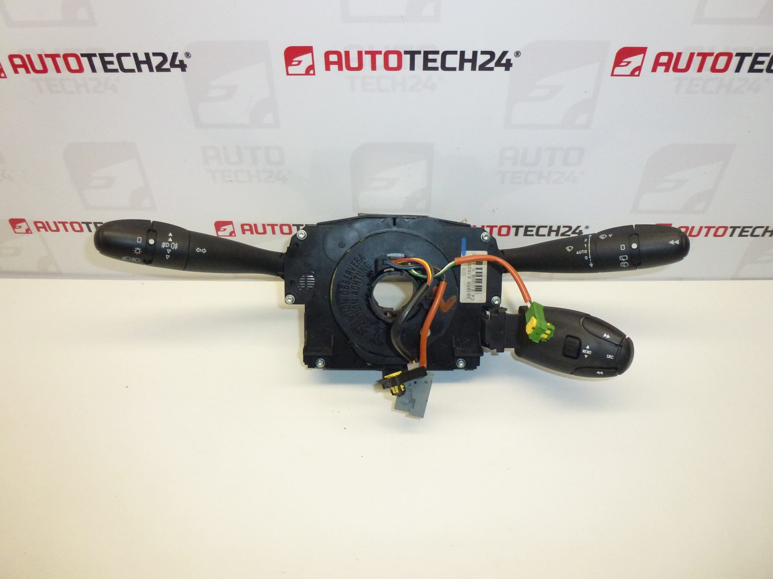 Управление на волана Citroën Peugeot 96611305XT