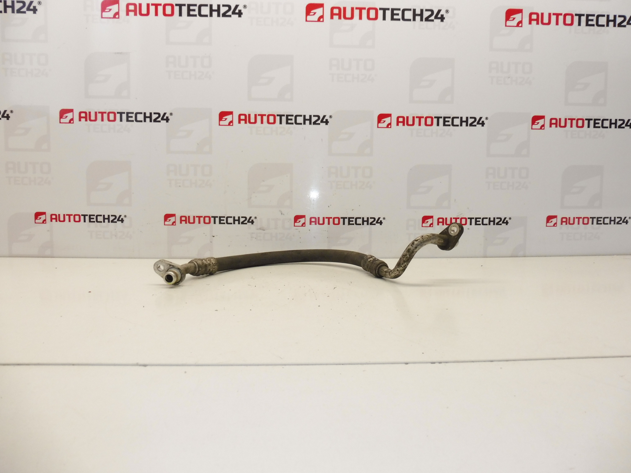 Климатична тръба II Citroën Xsara 1.6 16V 6460R5