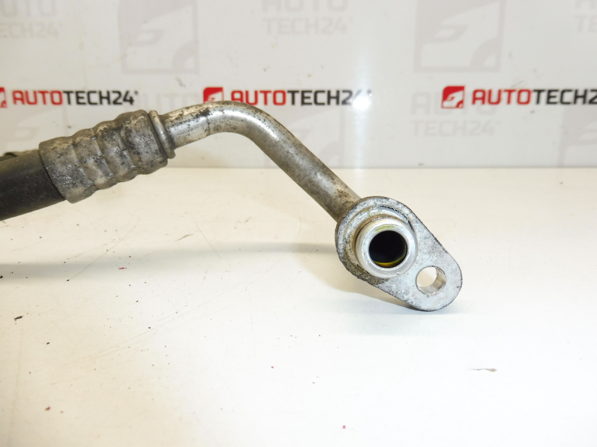 Климатична тръба II Citroën Xsara 1.6 16V 6460R5