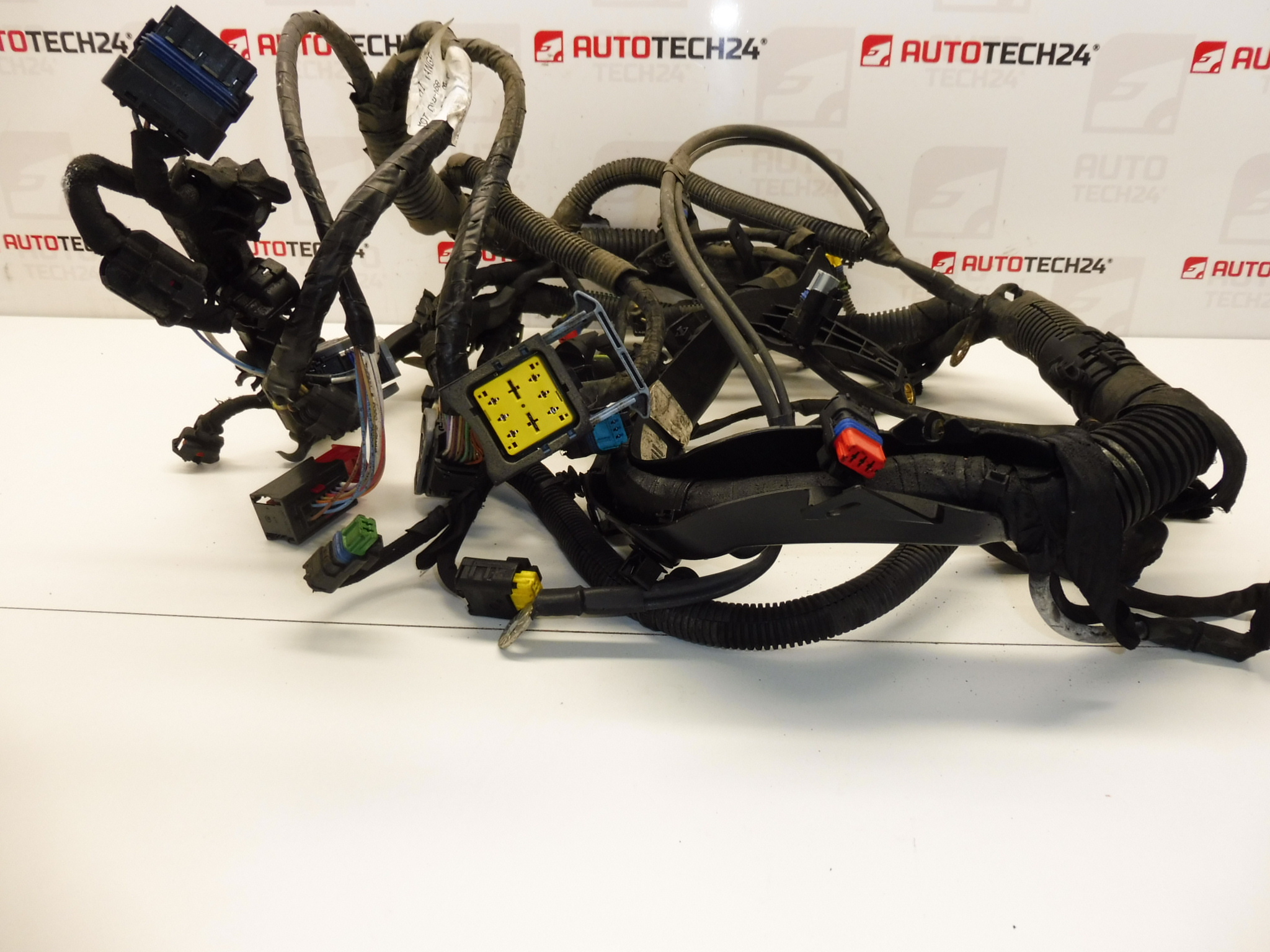 Citroën Peugeot 1.6HDI Комплект 9664716080 6569PQ