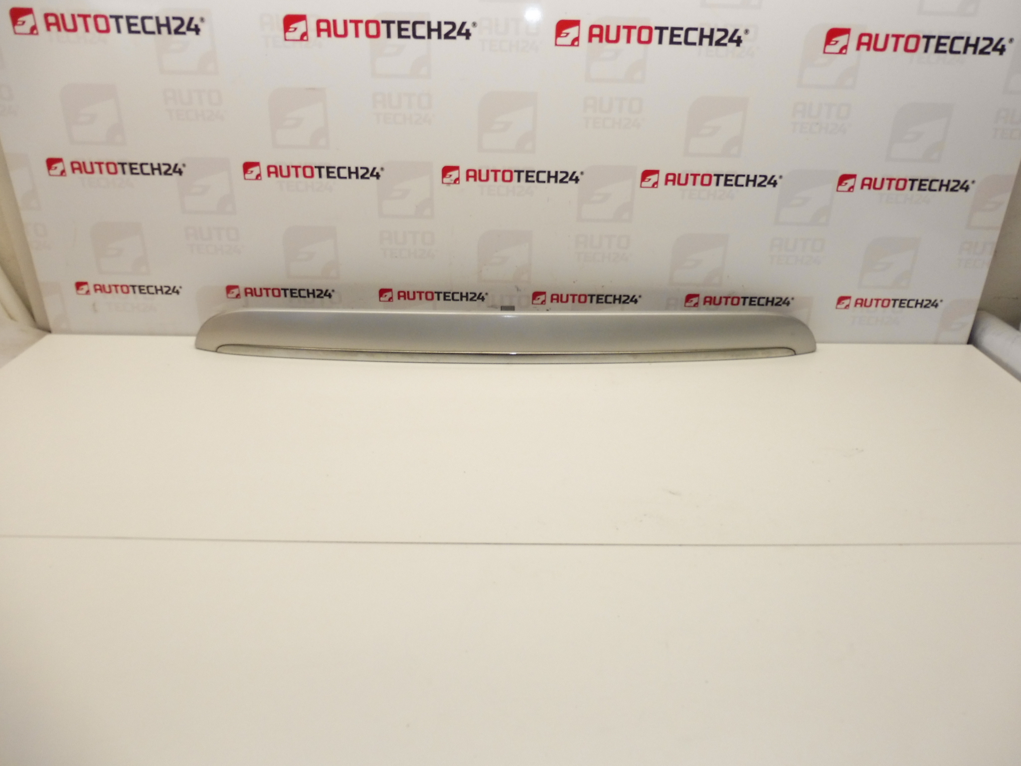 Дръжка Citroën Xsara Picasso EZRC 9657477777 8742K8