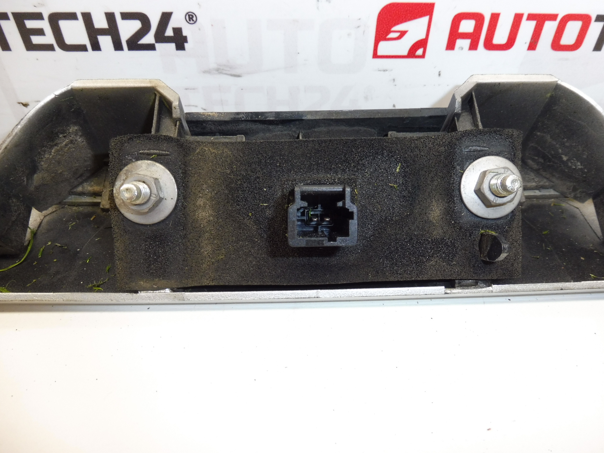 Дръжка Citroën Xsara Picasso EZRC 9657477777 8742K8