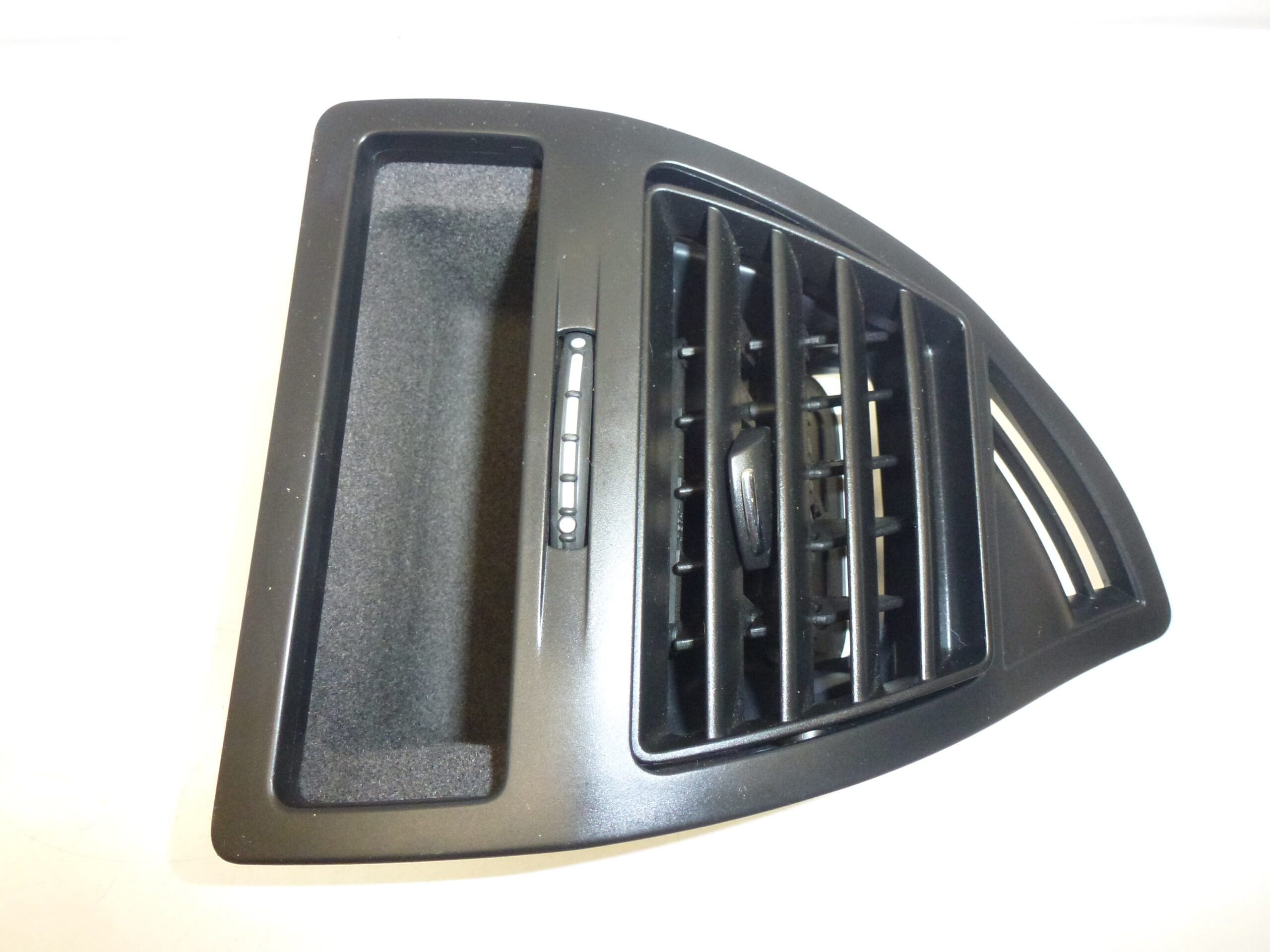 Вентилатор десен Citroën C4 9649598677 9649598977