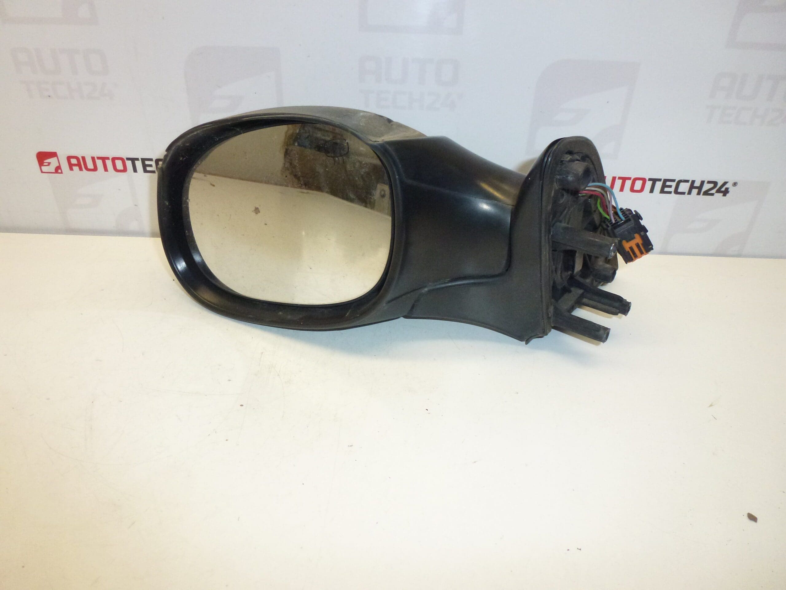 Ляво огледало за обратно виждане Citroën Xsara Picasso 815354