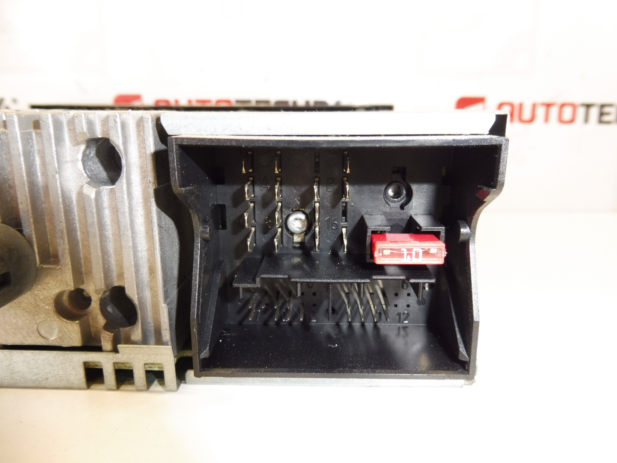 Авто радио с CD Blaupunkt RD4 N1 - 02 Citroën Peugeot 9660646477