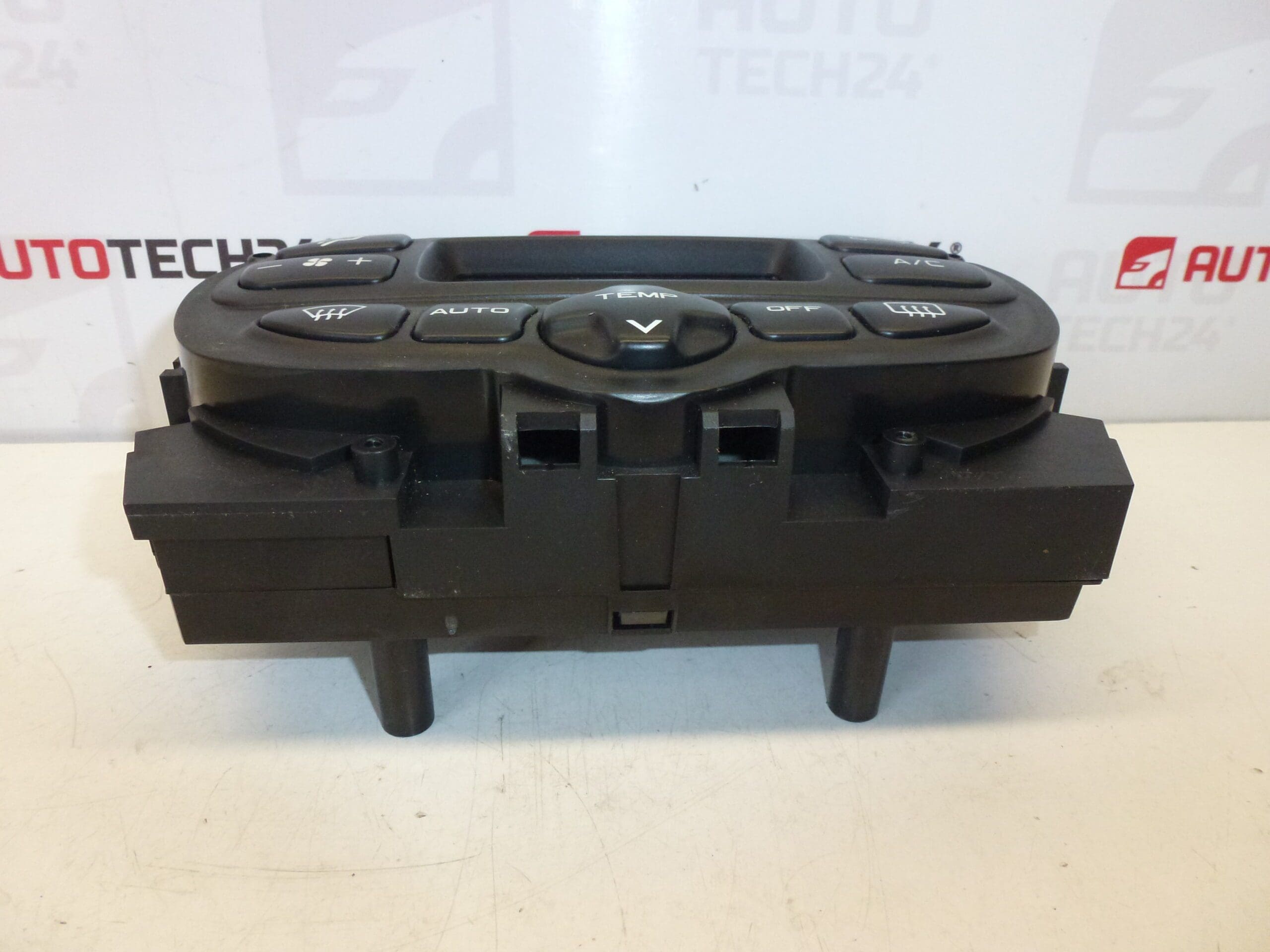 Peugeot 307 климатроник нагревател 96527144XT 6451ZQ