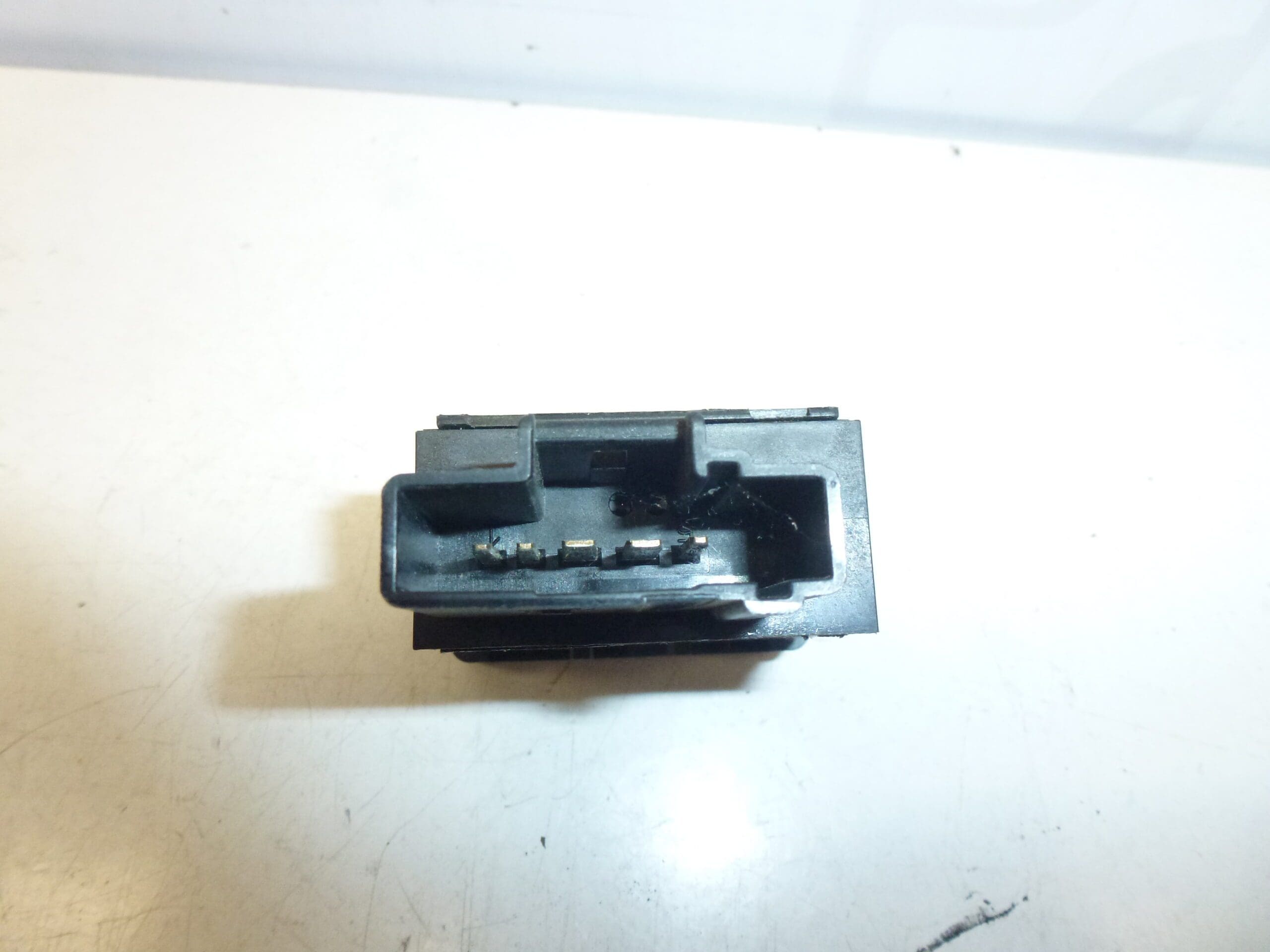 Контролер за коригиране на височината на светлината Citroën Peugeot 6552ZP