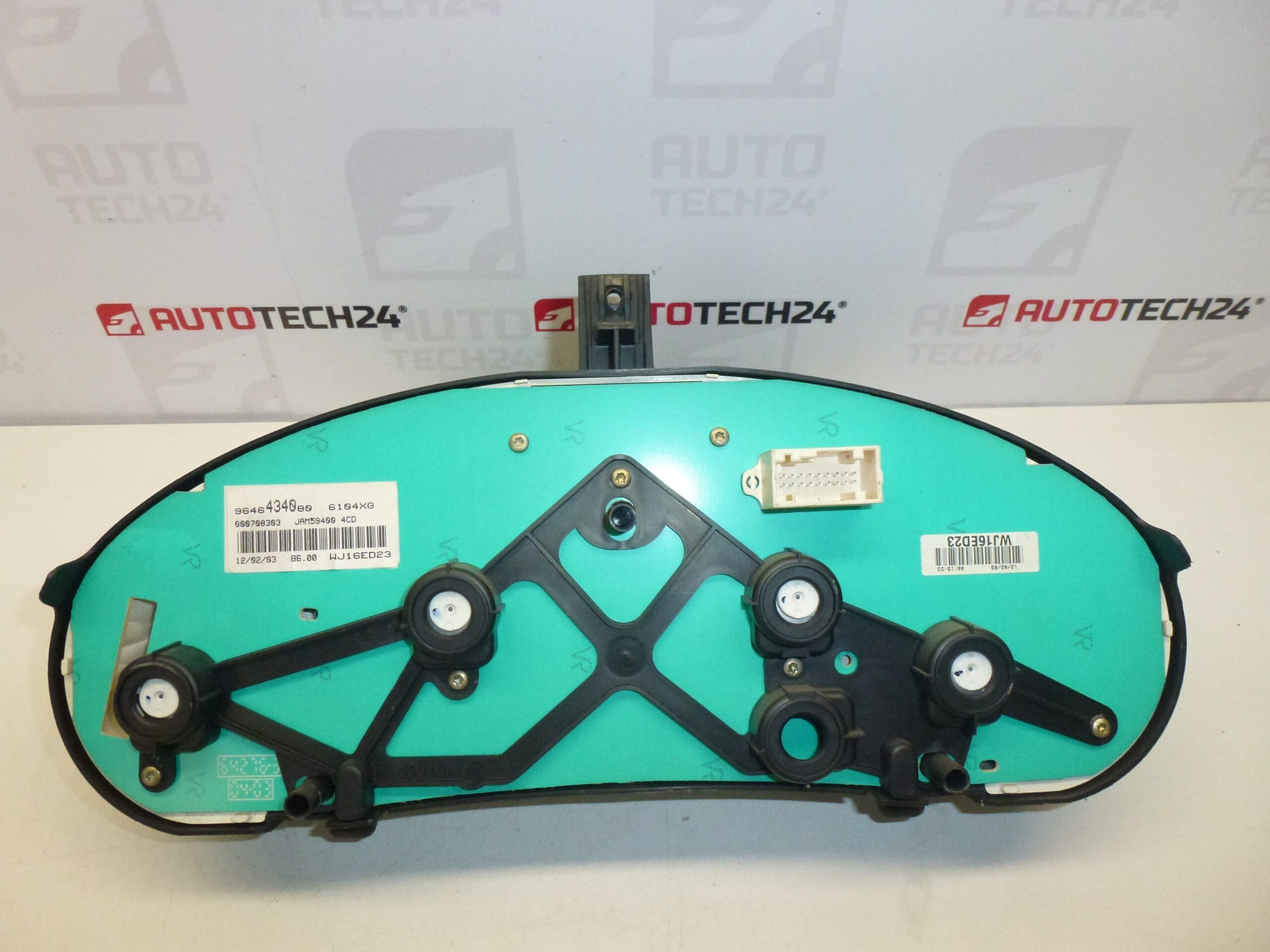 Скоростомер круиз контрол Citroën Peugeot 282000 км 9646434080 6105QH