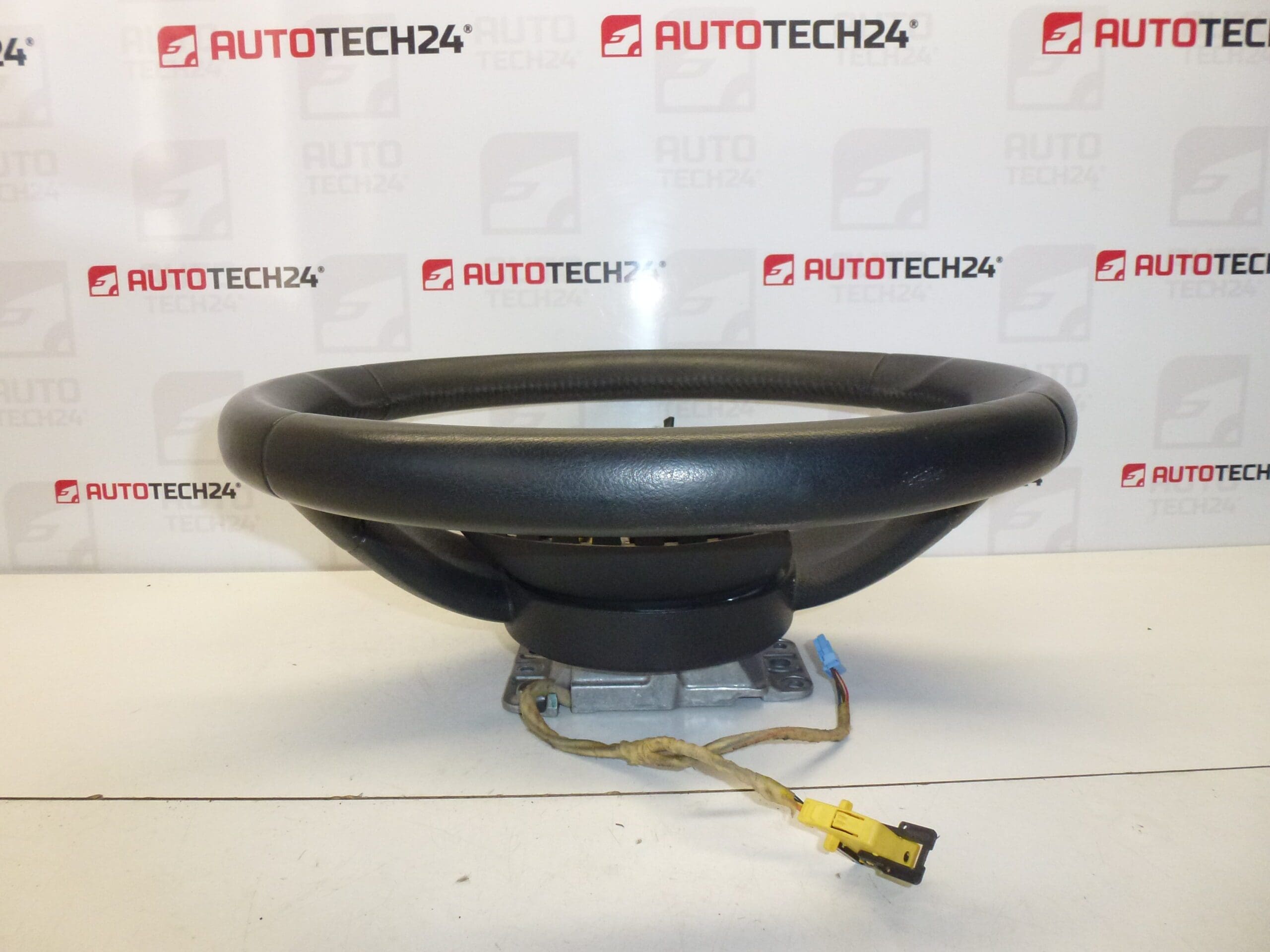 Кожен волан Citroën C4 96823701ZD 4109JT