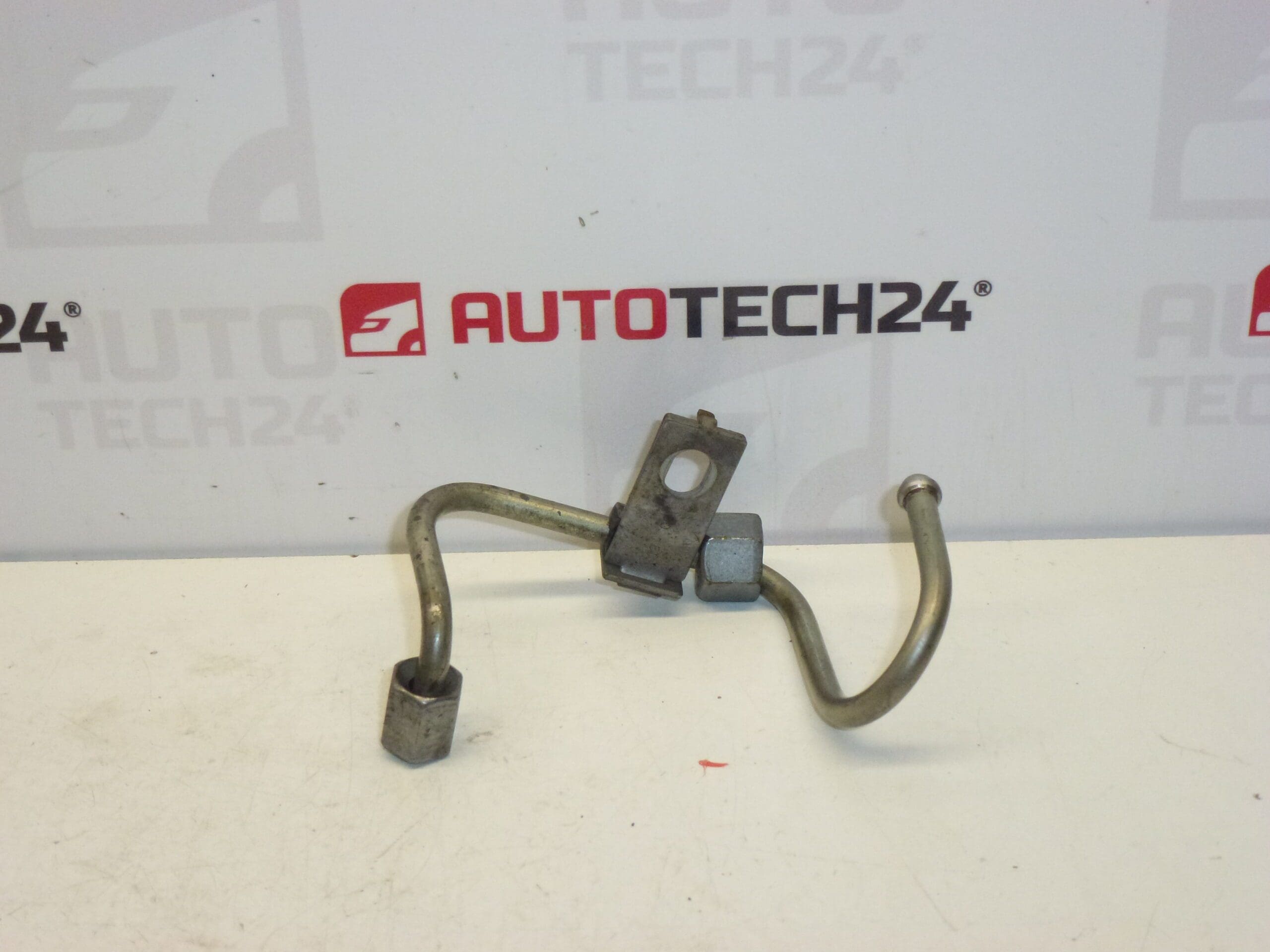 РЕЙЛ изходна тръба Citroën Peugeot 1570H5