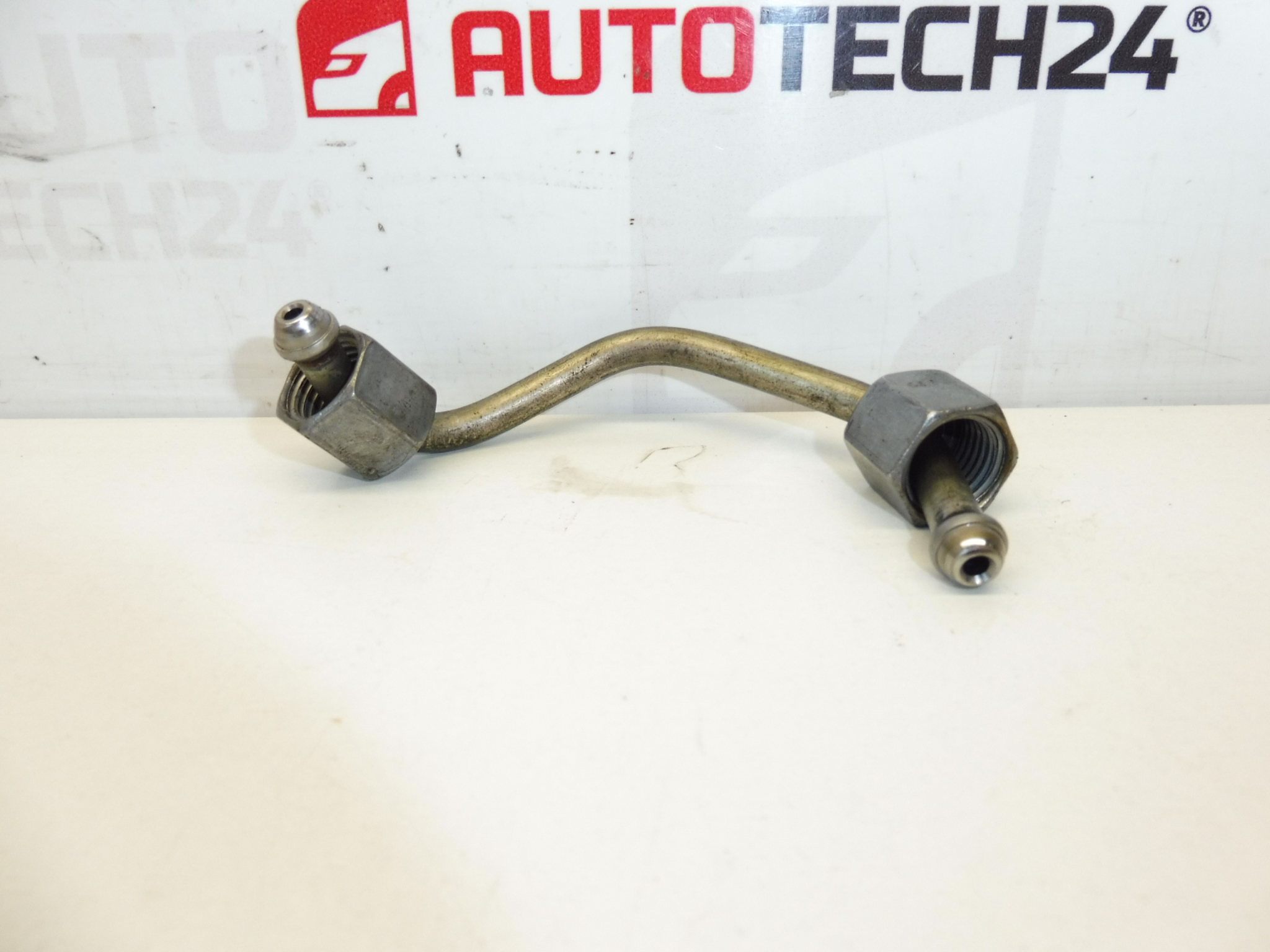 Тръбопровод РЕЙЛ 4-ти цилиндър Citroën Peugeot 1570L8