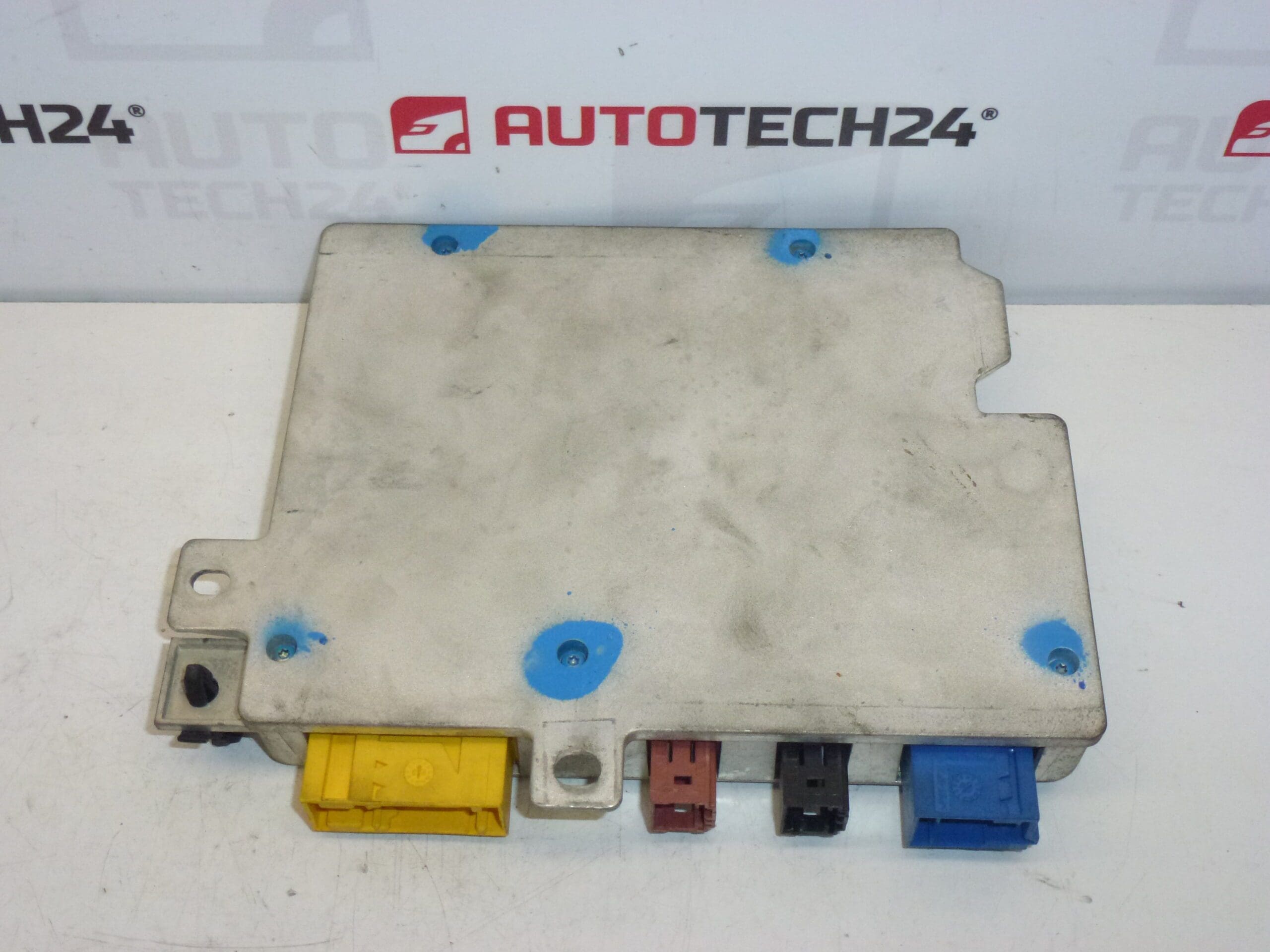 Комуникационен блок Citroën Peugeot 9645525180