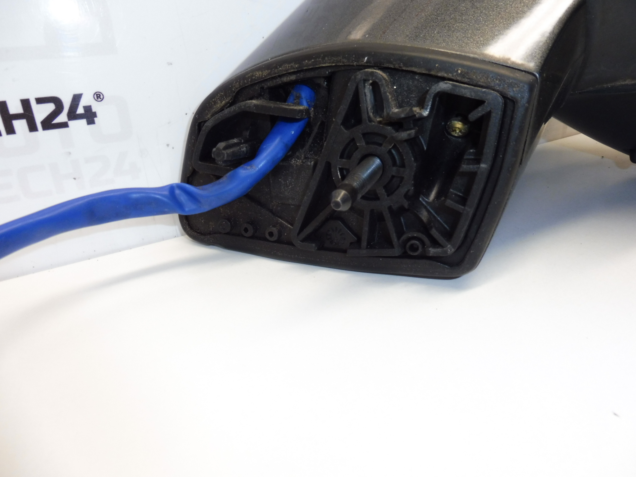 Дясно огледало Peugeot 308 KTPD 8153NF